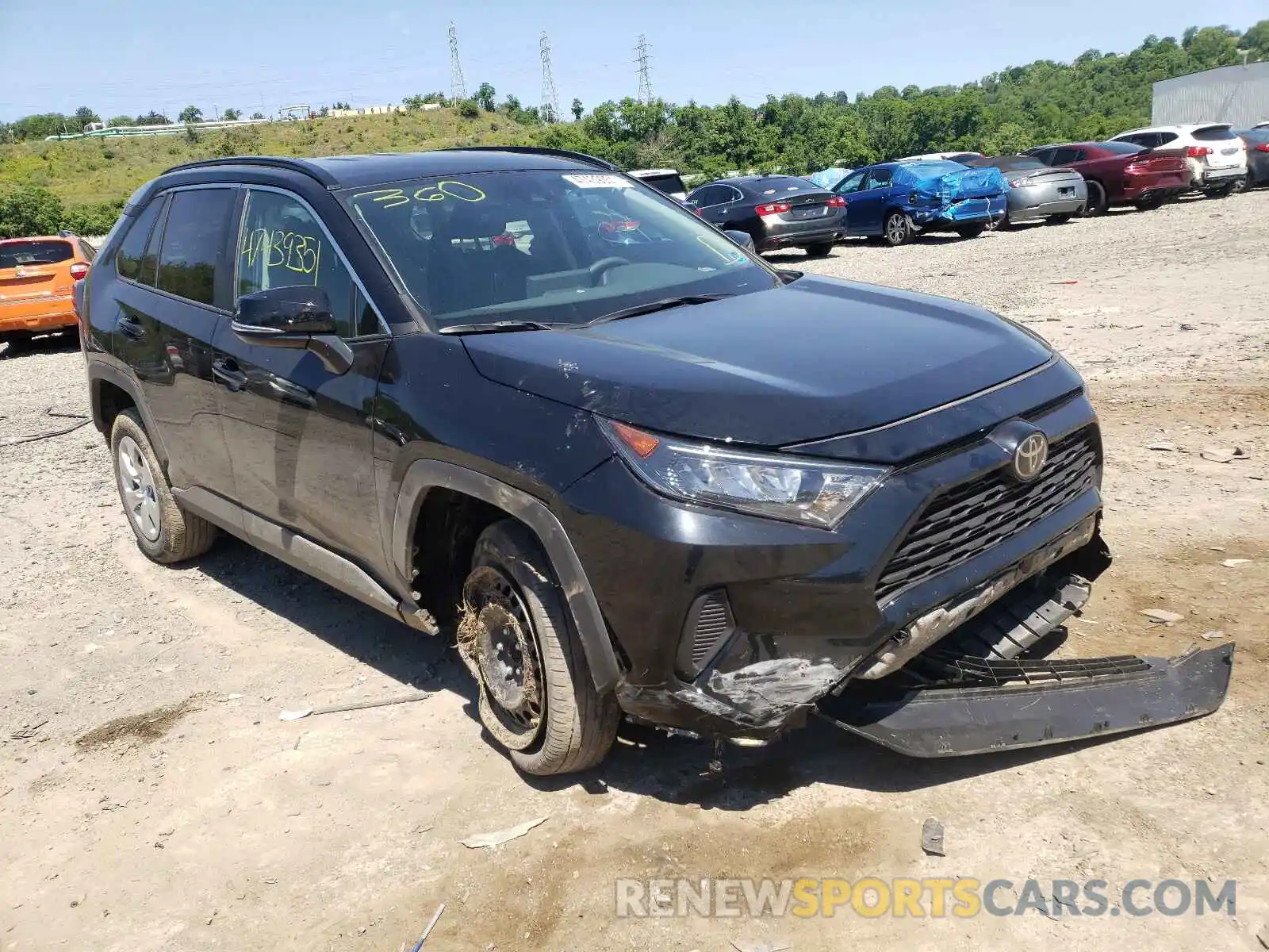 1 Photograph of a damaged car 2T3G1RFV9LW116252 TOYOTA RAV4 2020