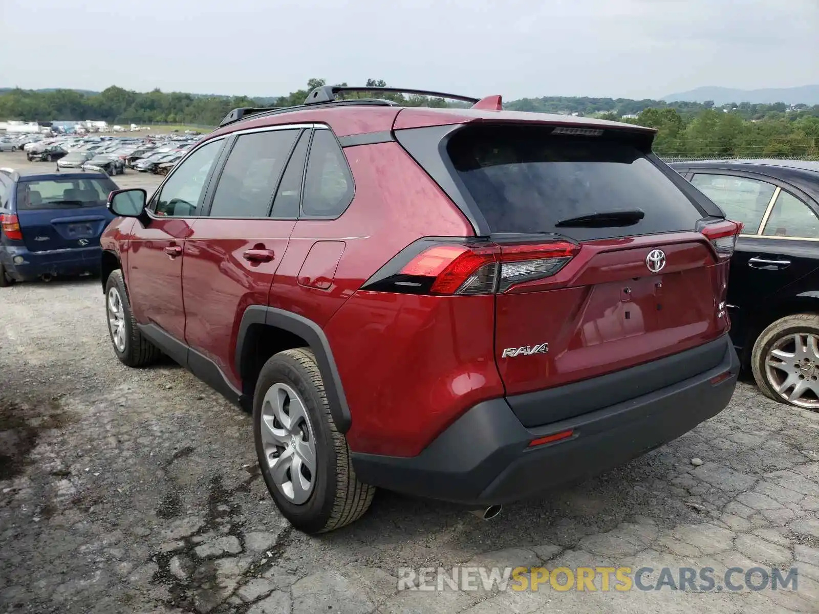 3 Photograph of a damaged car 2T3G1RFV9LW133357 TOYOTA RAV4 2020