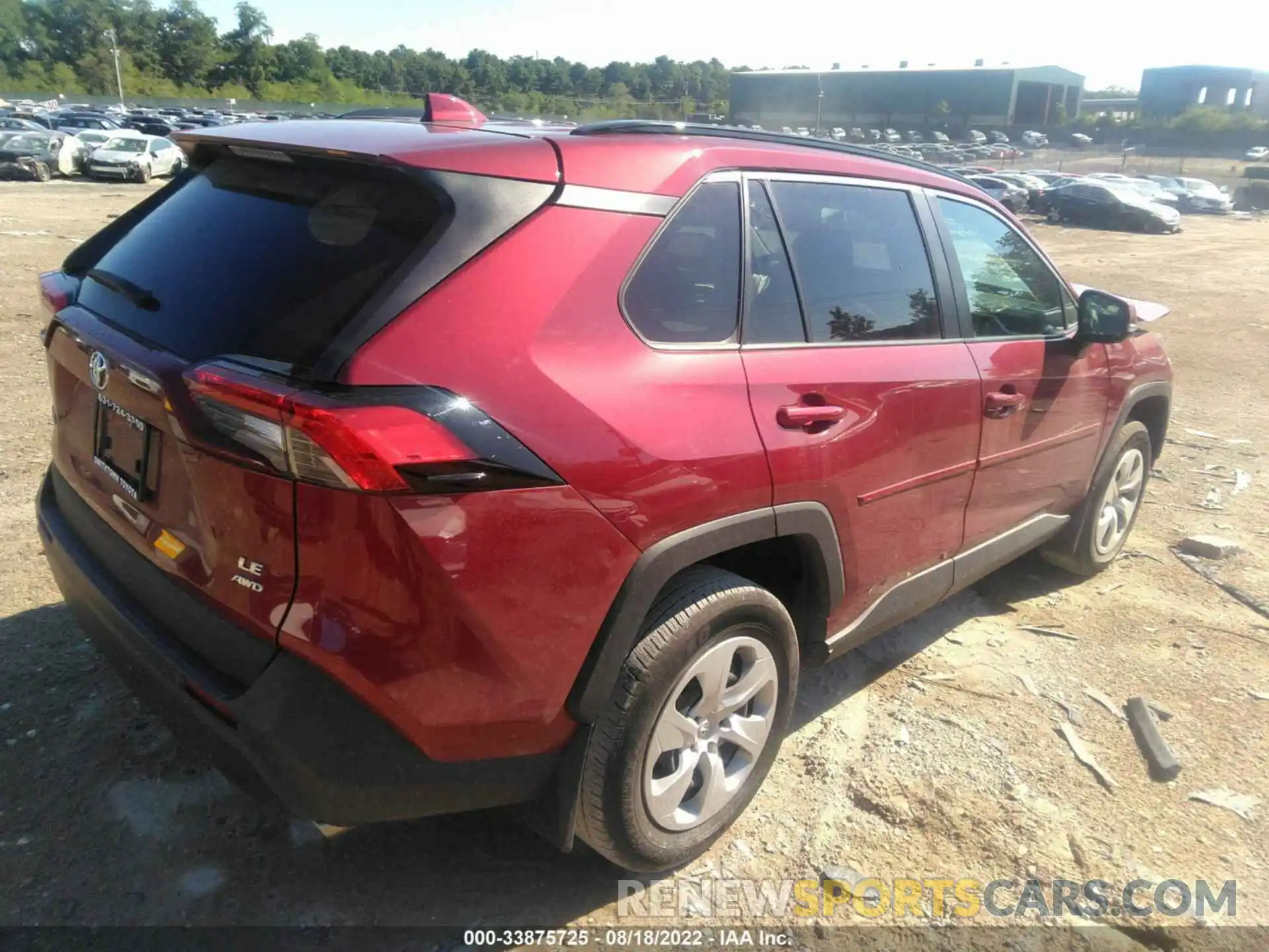 4 Photograph of a damaged car 2T3G1RFV9LW135111 TOYOTA RAV4 2020