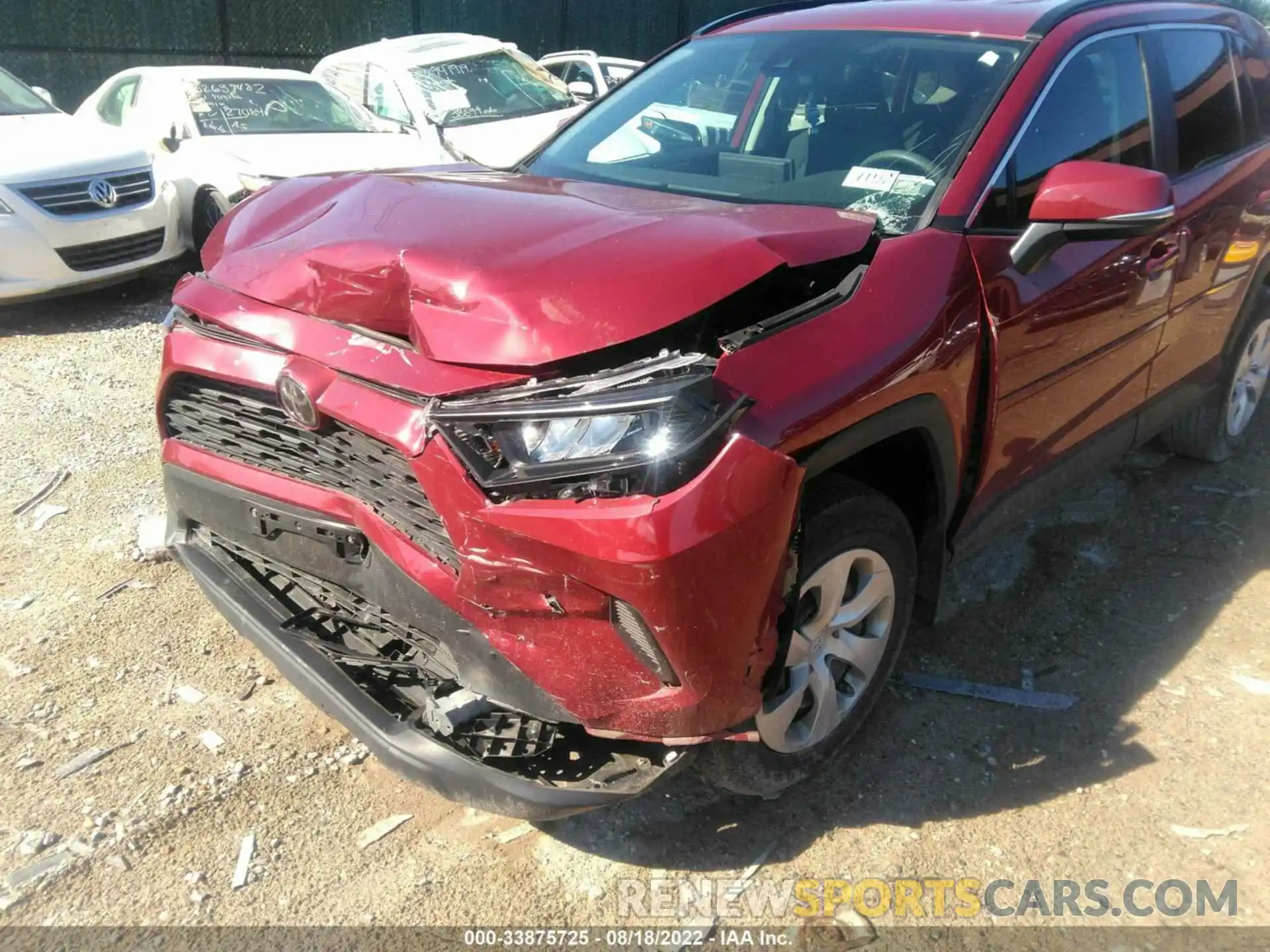 6 Photograph of a damaged car 2T3G1RFV9LW135111 TOYOTA RAV4 2020