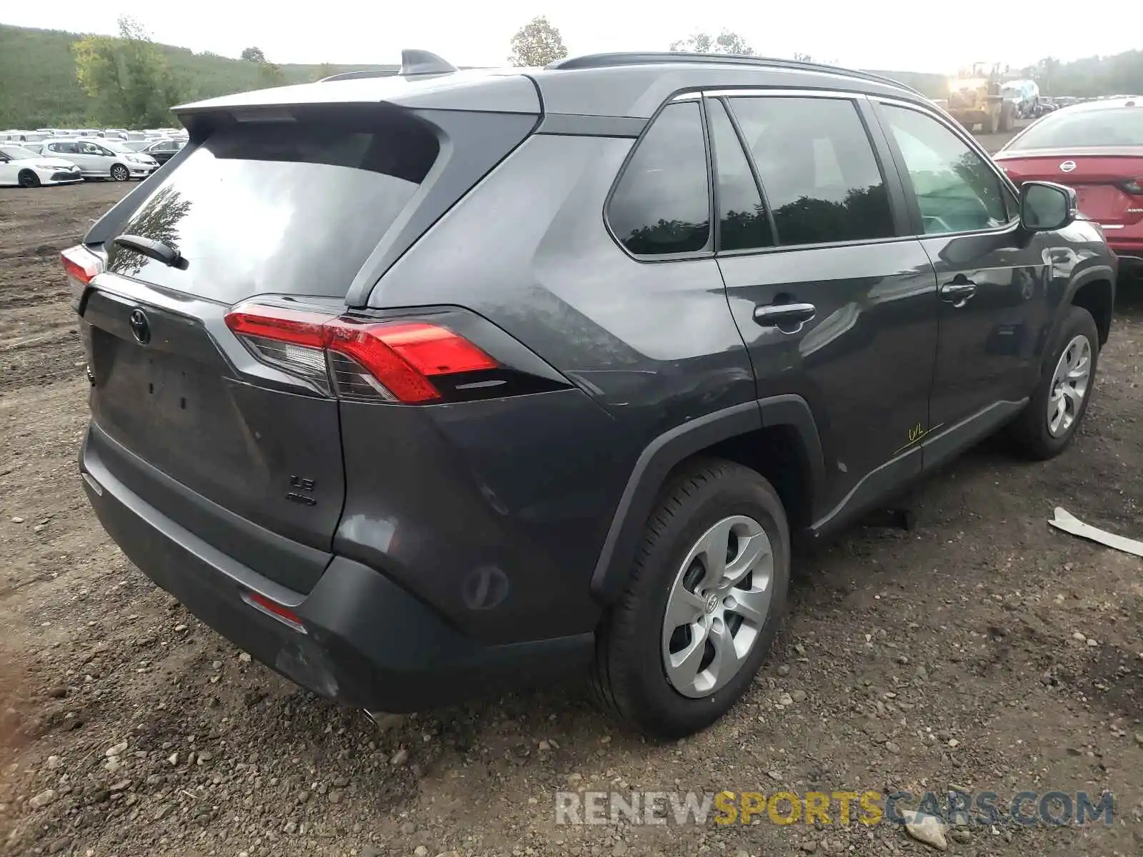 4 Photograph of a damaged car 2T3G1RFVXLW116809 TOYOTA RAV4 2020