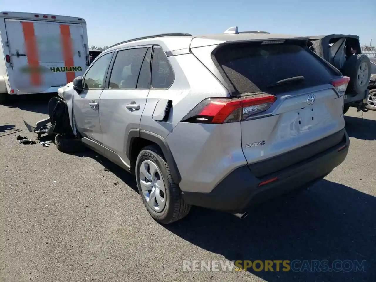 3 Photograph of a damaged car 2T3H1RFV0LC033461 TOYOTA RAV4 2020