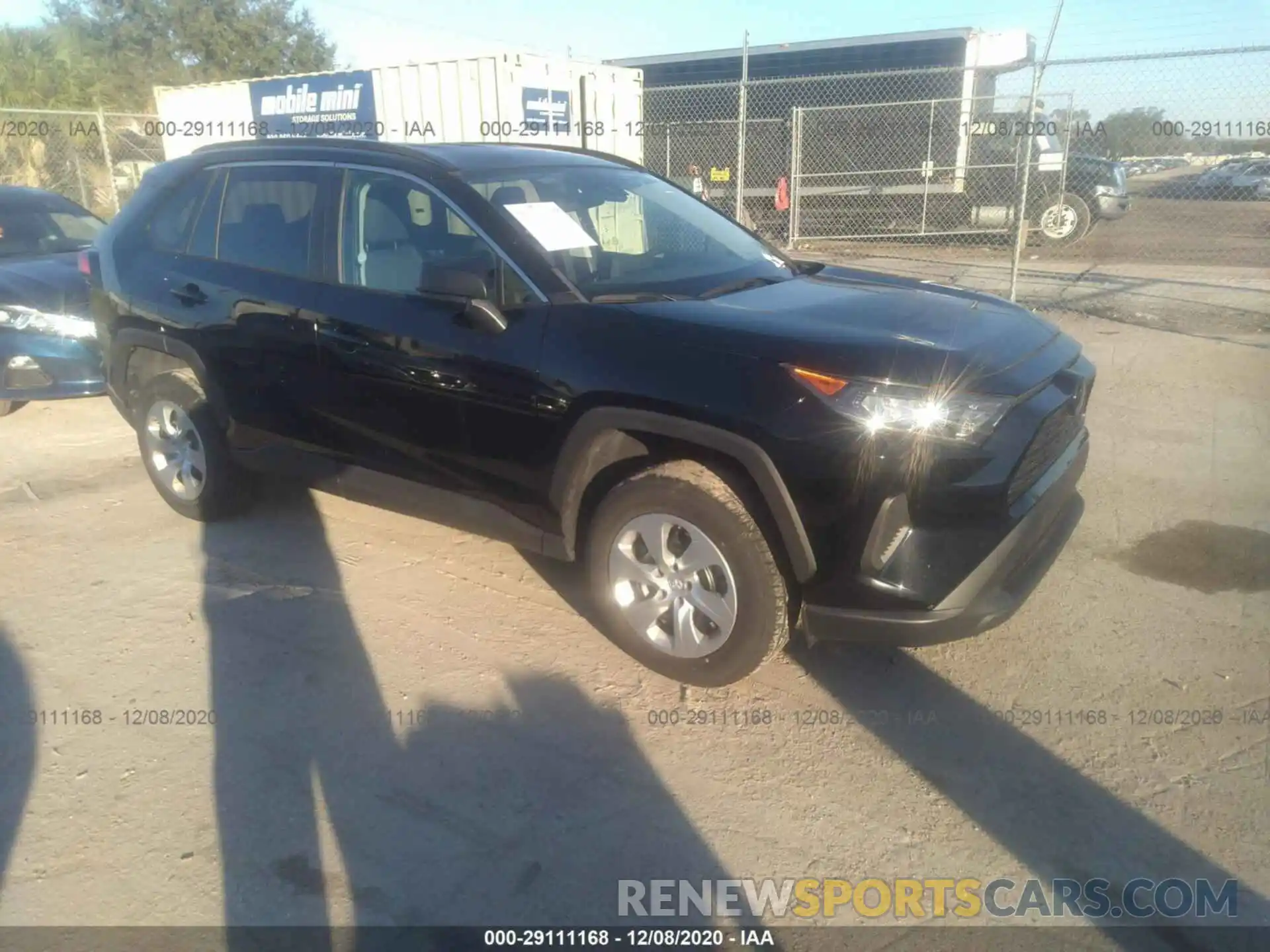 1 Photograph of a damaged car 2T3H1RFV0LC035839 TOYOTA RAV4 2020