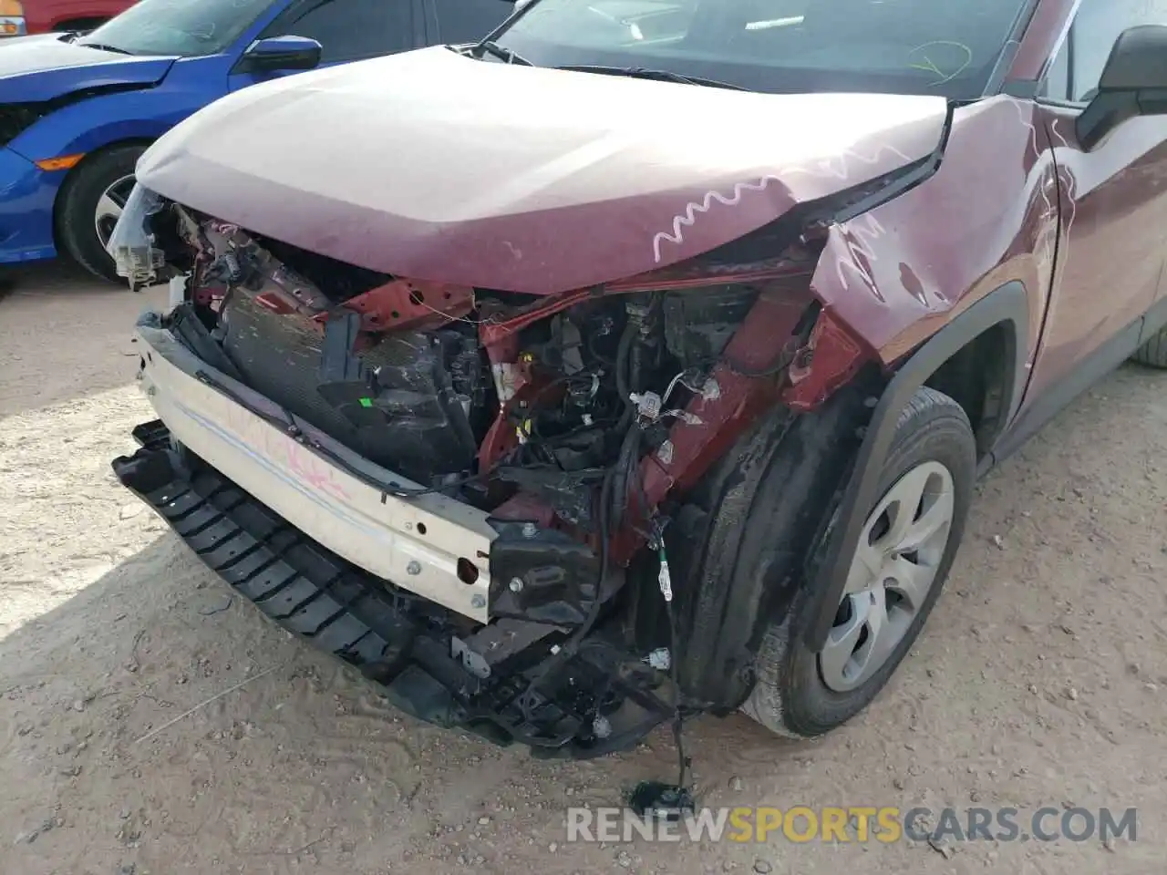 9 Photograph of a damaged car 2T3H1RFV0LC040636 TOYOTA RAV4 2020