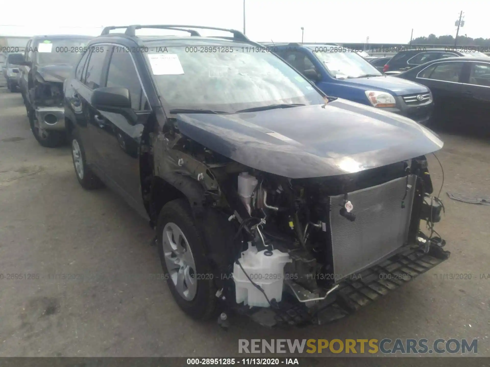 1 Photograph of a damaged car 2T3H1RFV0LC041012 TOYOTA RAV4 2020