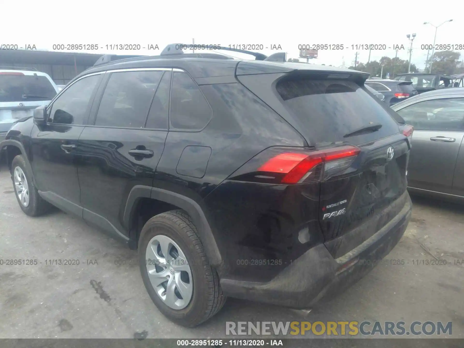 3 Фотография поврежденного автомобиля 2T3H1RFV0LC041012 TOYOTA RAV4 2020