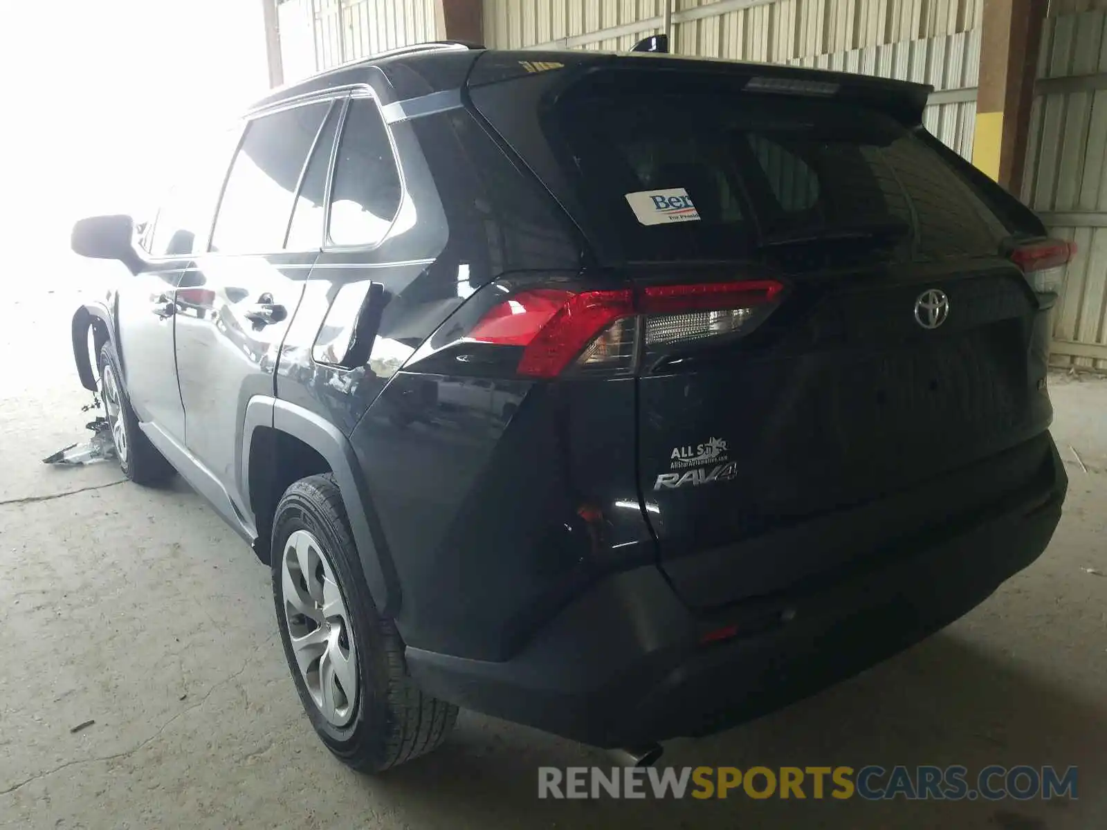 3 Photograph of a damaged car 2T3H1RFV0LC046940 TOYOTA RAV4 2020