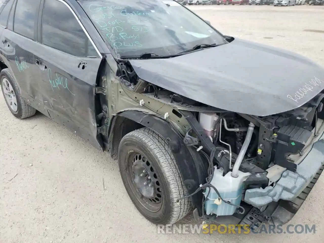 9 Photograph of a damaged car 2T3H1RFV0LC048204 TOYOTA RAV4 2020