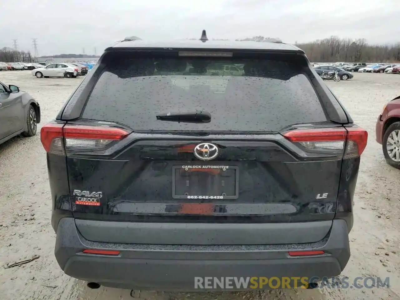 6 Photograph of a damaged car 2T3H1RFV0LC049286 TOYOTA RAV4 2020