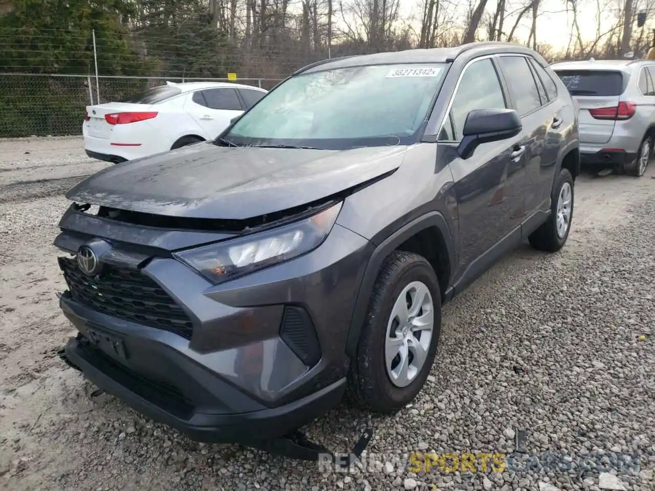 2 Photograph of a damaged car 2T3H1RFV0LC050714 TOYOTA RAV4 2020