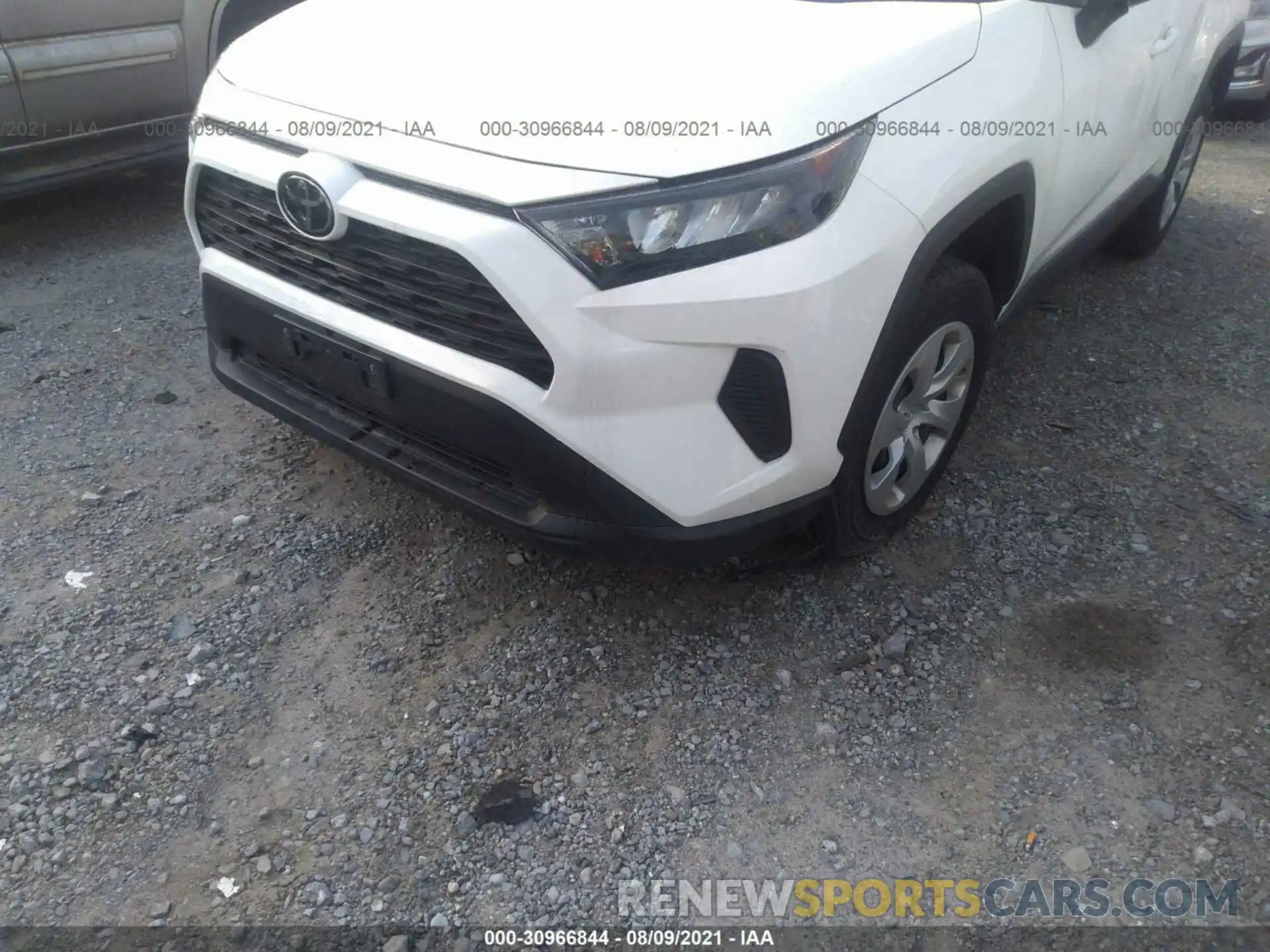 6 Фотография поврежденного автомобиля 2T3H1RFV0LC057095 TOYOTA RAV4 2020