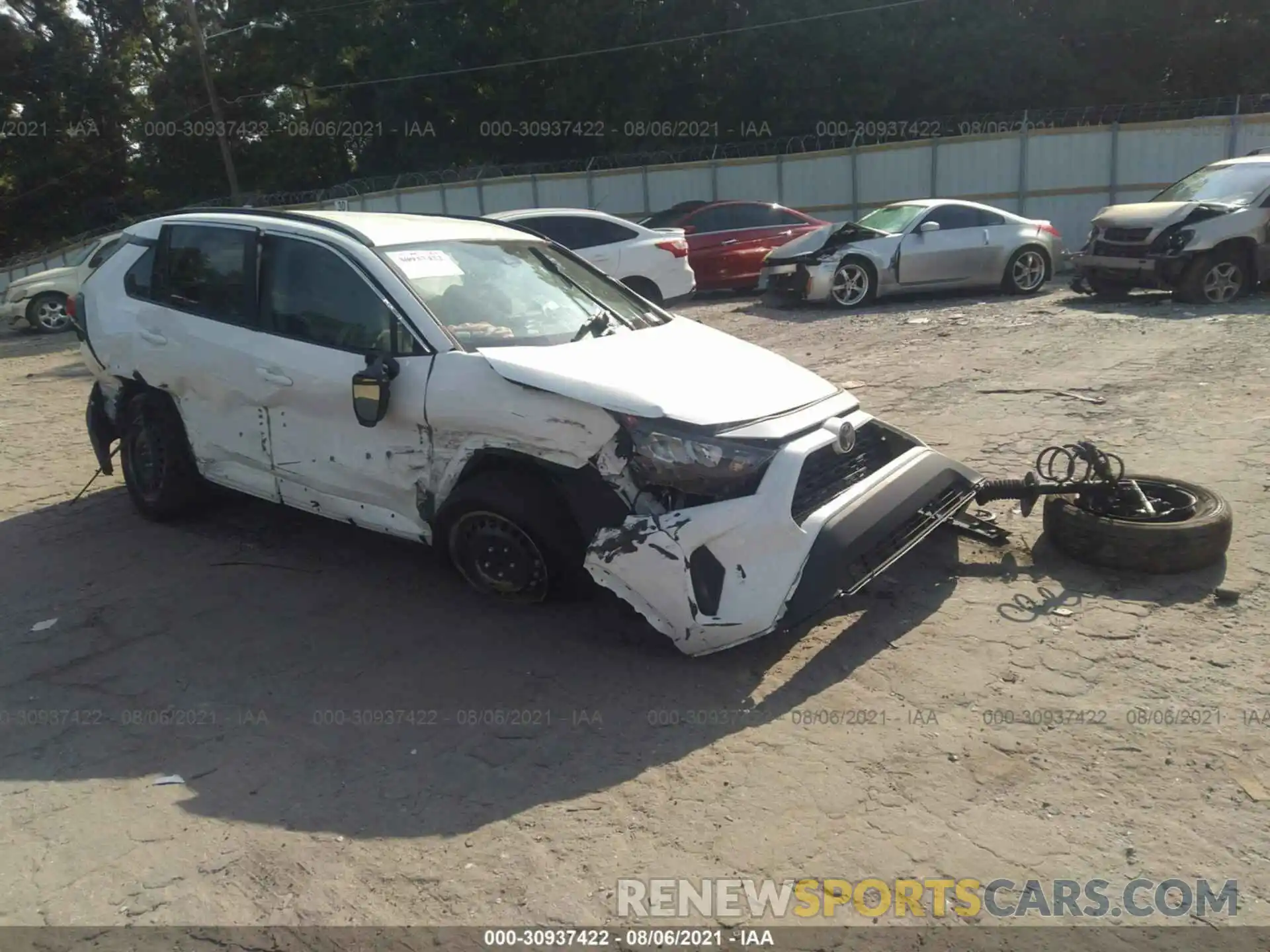 1 Photograph of a damaged car 2T3H1RFV0LC064340 TOYOTA RAV4 2020