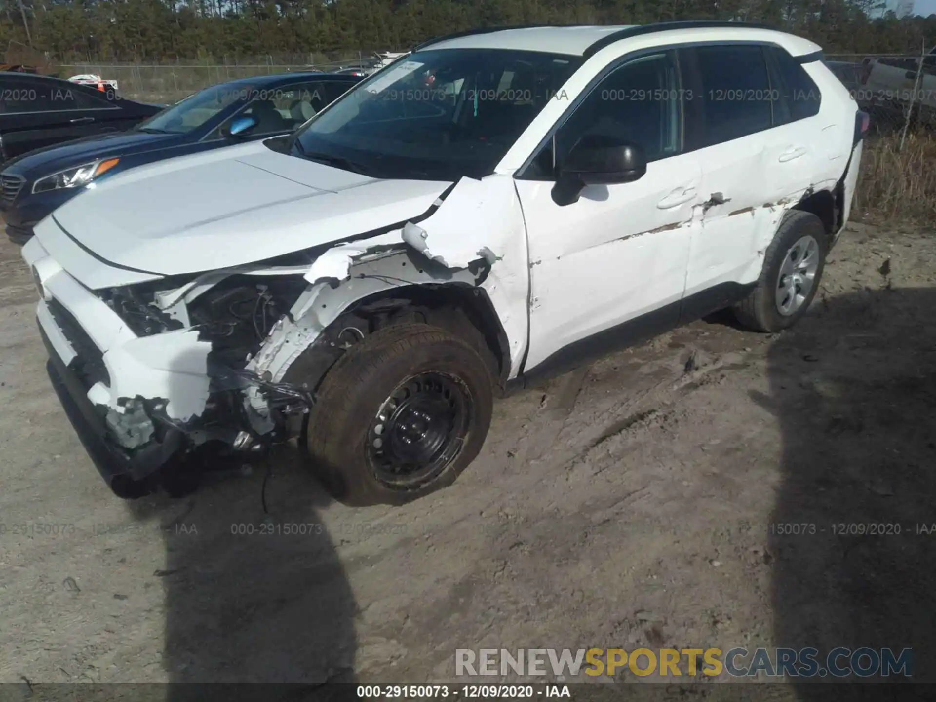 6 Photograph of a damaged car 2T3H1RFV0LC071885 TOYOTA RAV4 2020