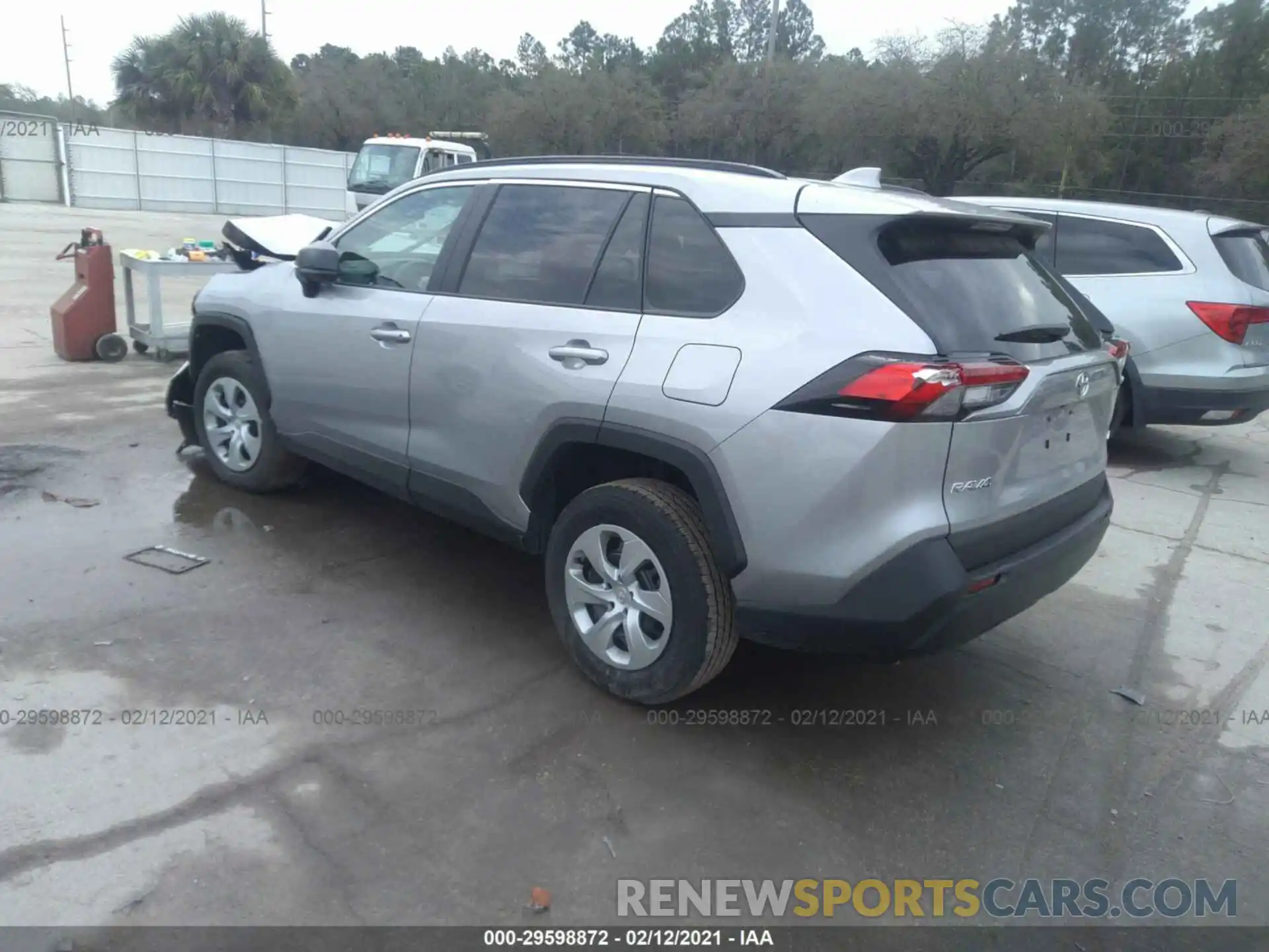 3 Photograph of a damaged car 2T3H1RFV0LC077346 TOYOTA RAV4 2020