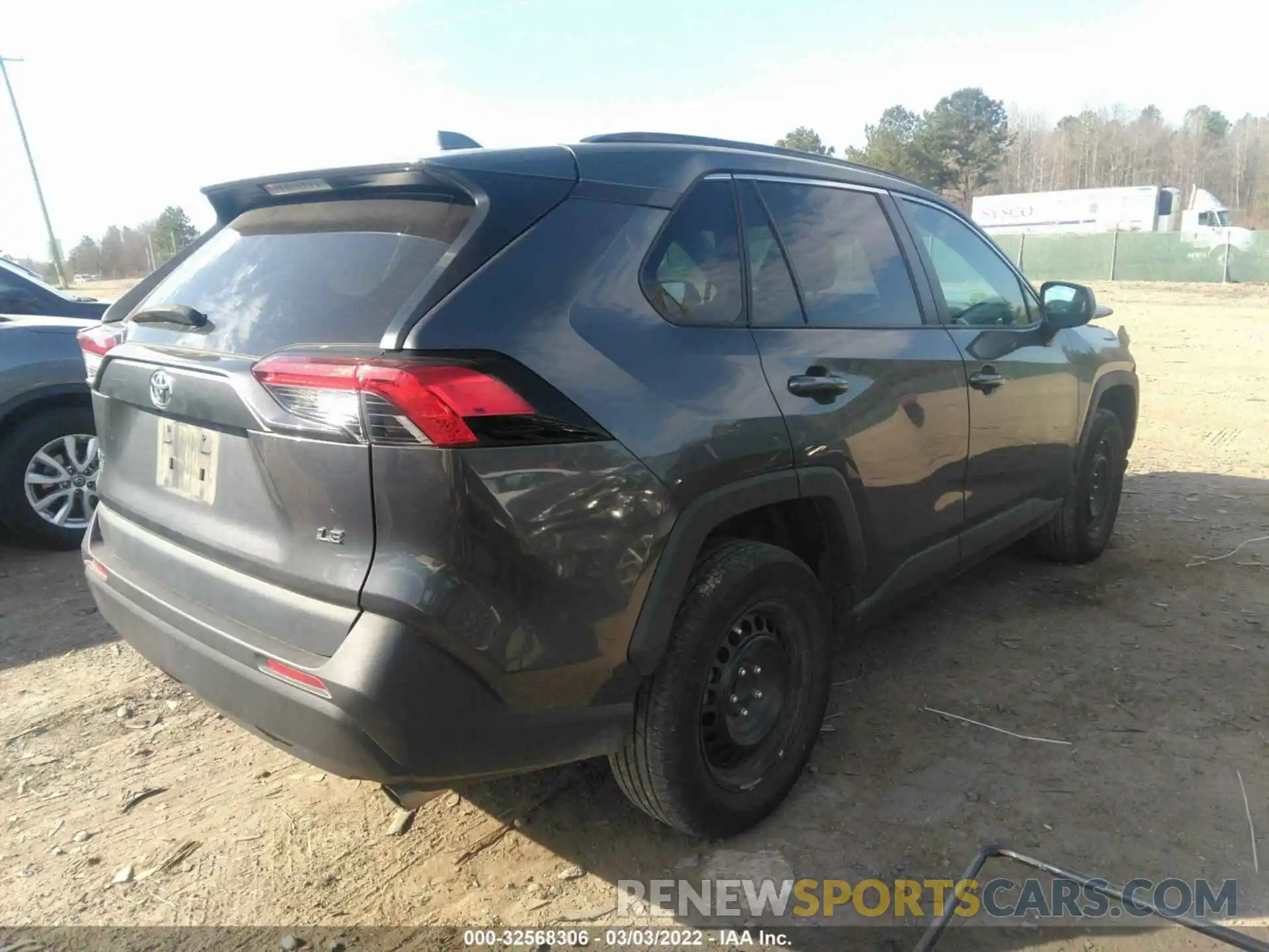 4 Photograph of a damaged car 2T3H1RFV0LW058553 TOYOTA RAV4 2020