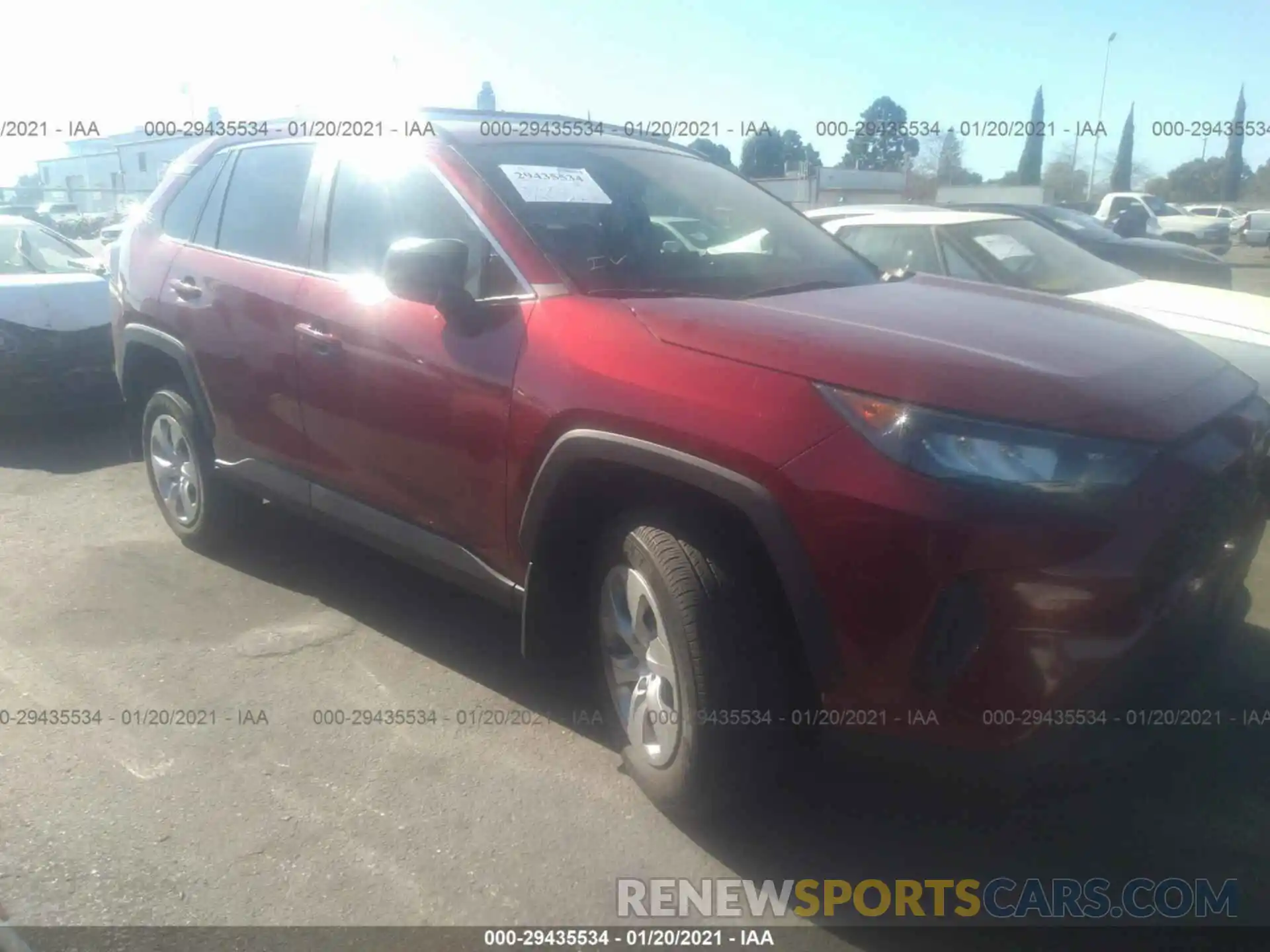 1 Photograph of a damaged car 2T3H1RFV0LW065857 TOYOTA RAV4 2020