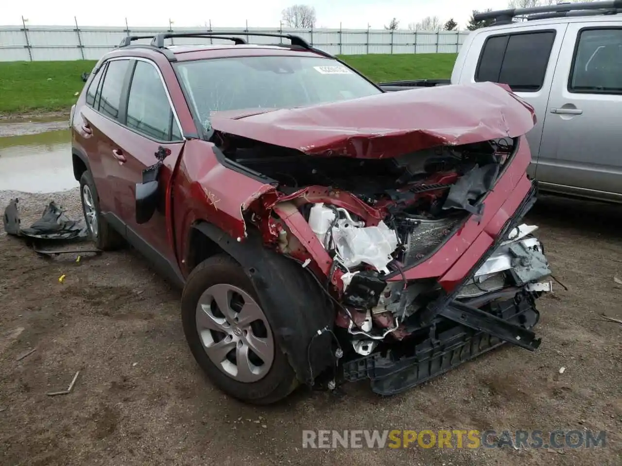 1 Photograph of a damaged car 2T3H1RFV0LW067432 TOYOTA RAV4 2020