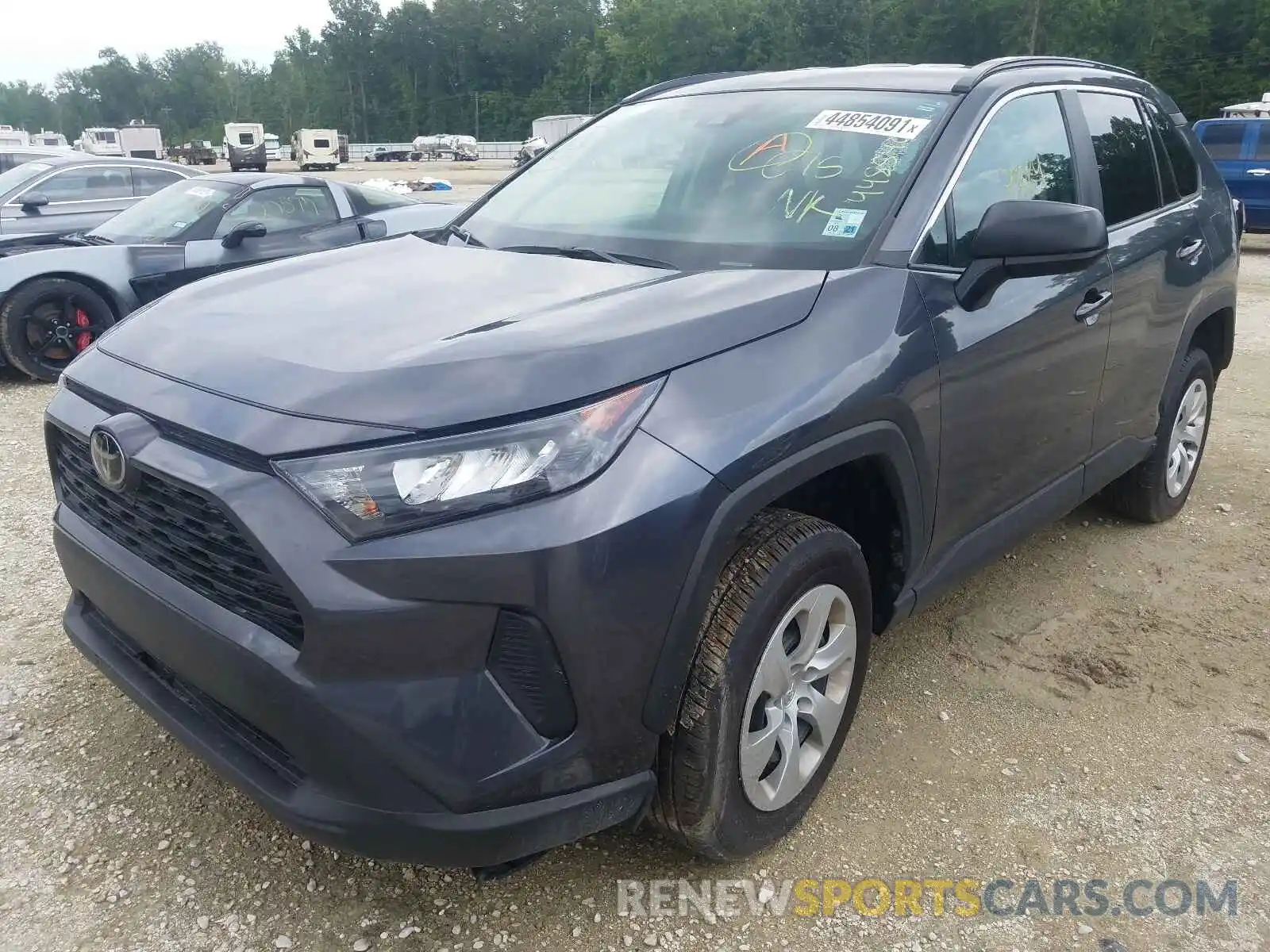 2 Photograph of a damaged car 2T3H1RFV0LW096137 TOYOTA RAV4 2020