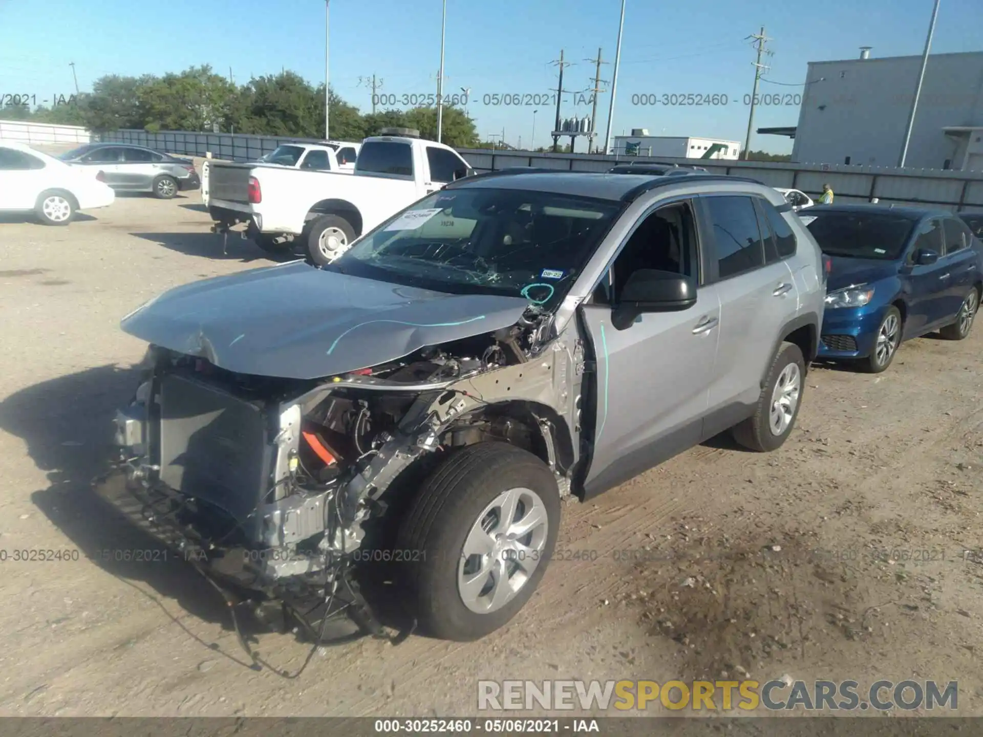 2 Photograph of a damaged car 2T3H1RFV0LW096235 TOYOTA RAV4 2020