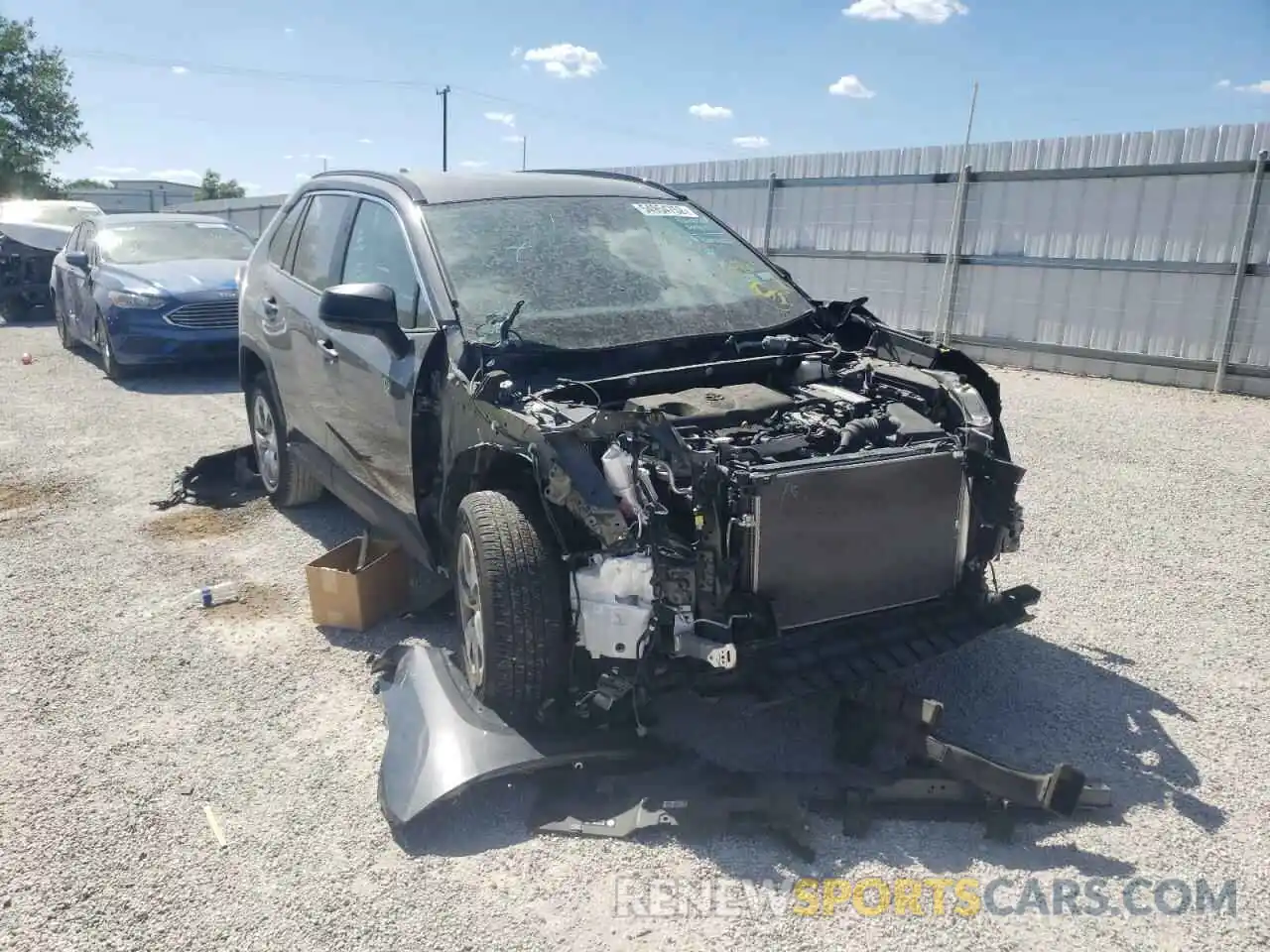 1 Photograph of a damaged car 2T3H1RFV0LW101465 TOYOTA RAV4 2020