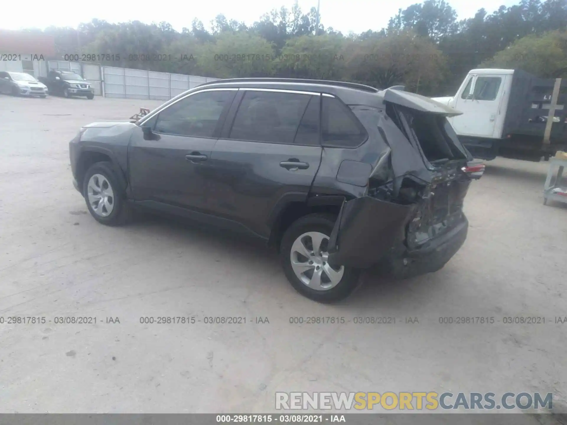 3 Фотография поврежденного автомобиля 2T3H1RFV1LC034702 TOYOTA RAV4 2020