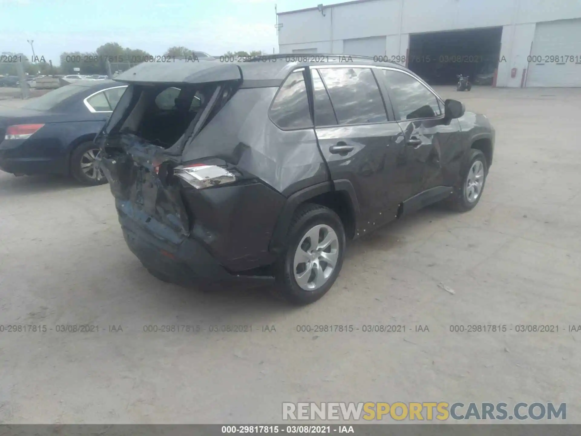 4 Photograph of a damaged car 2T3H1RFV1LC034702 TOYOTA RAV4 2020