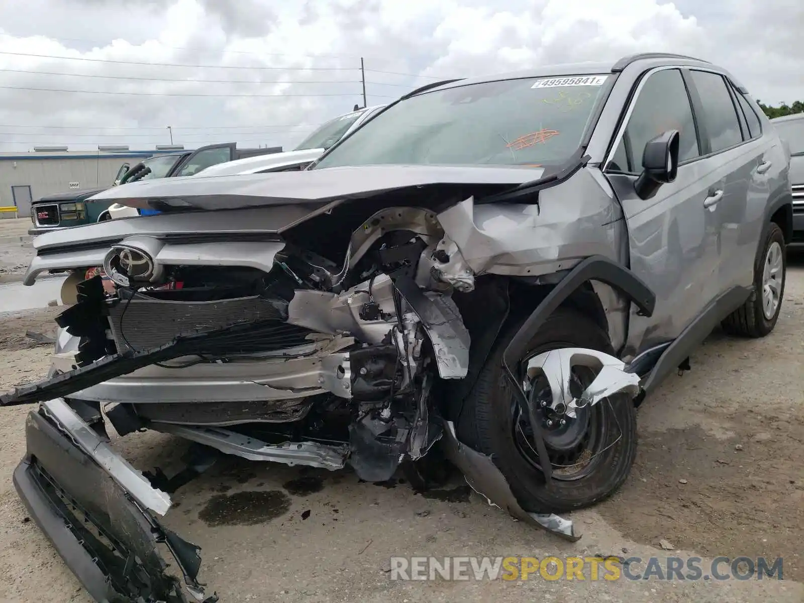 2 Photograph of a damaged car 2T3H1RFV1LC039611 TOYOTA RAV4 2020