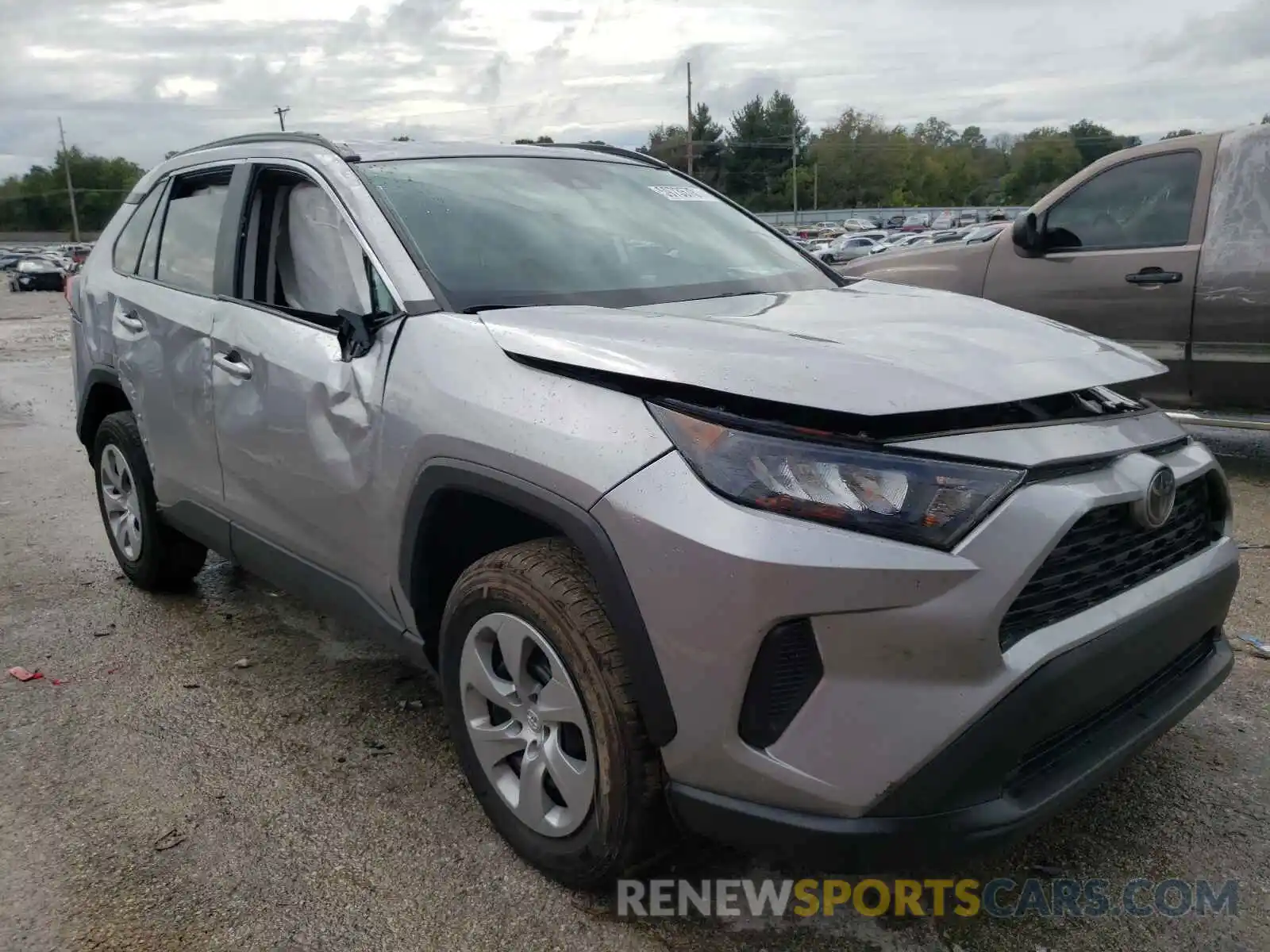 1 Photograph of a damaged car 2T3H1RFV1LC046753 TOYOTA RAV4 2020