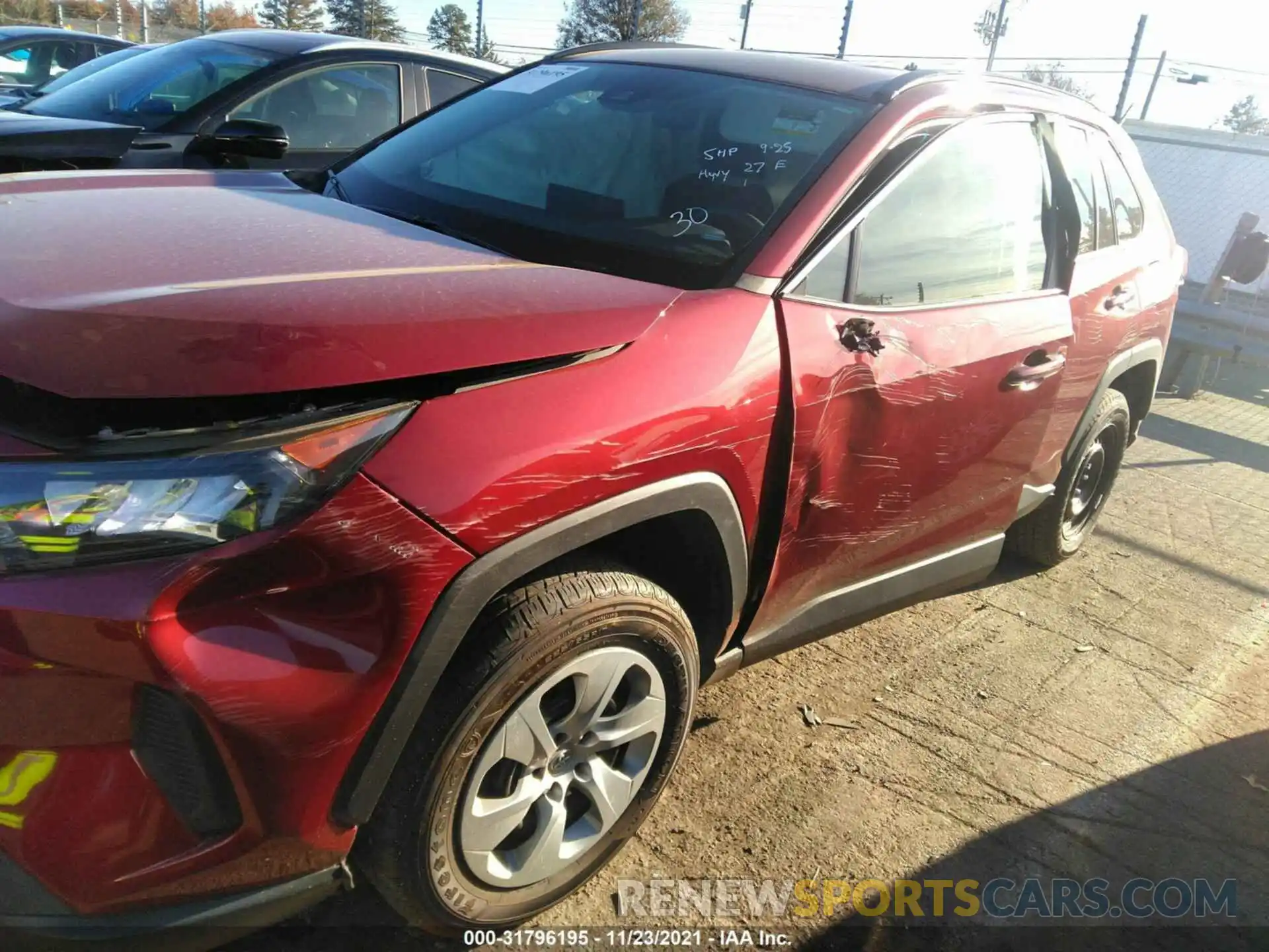 12 Photograph of a damaged car 2T3H1RFV1LC049118 TOYOTA RAV4 2020