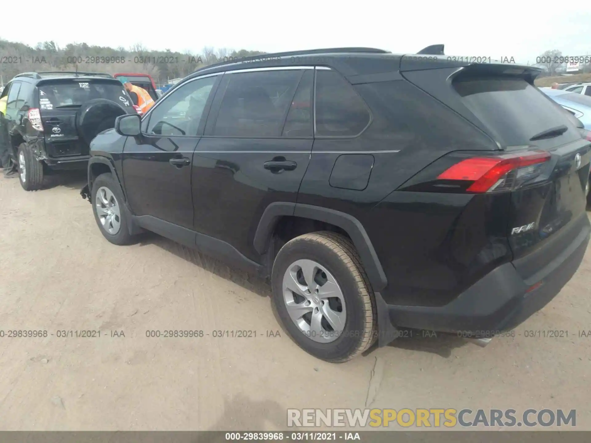 3 Photograph of a damaged car 2T3H1RFV1LC051435 TOYOTA RAV4 2020