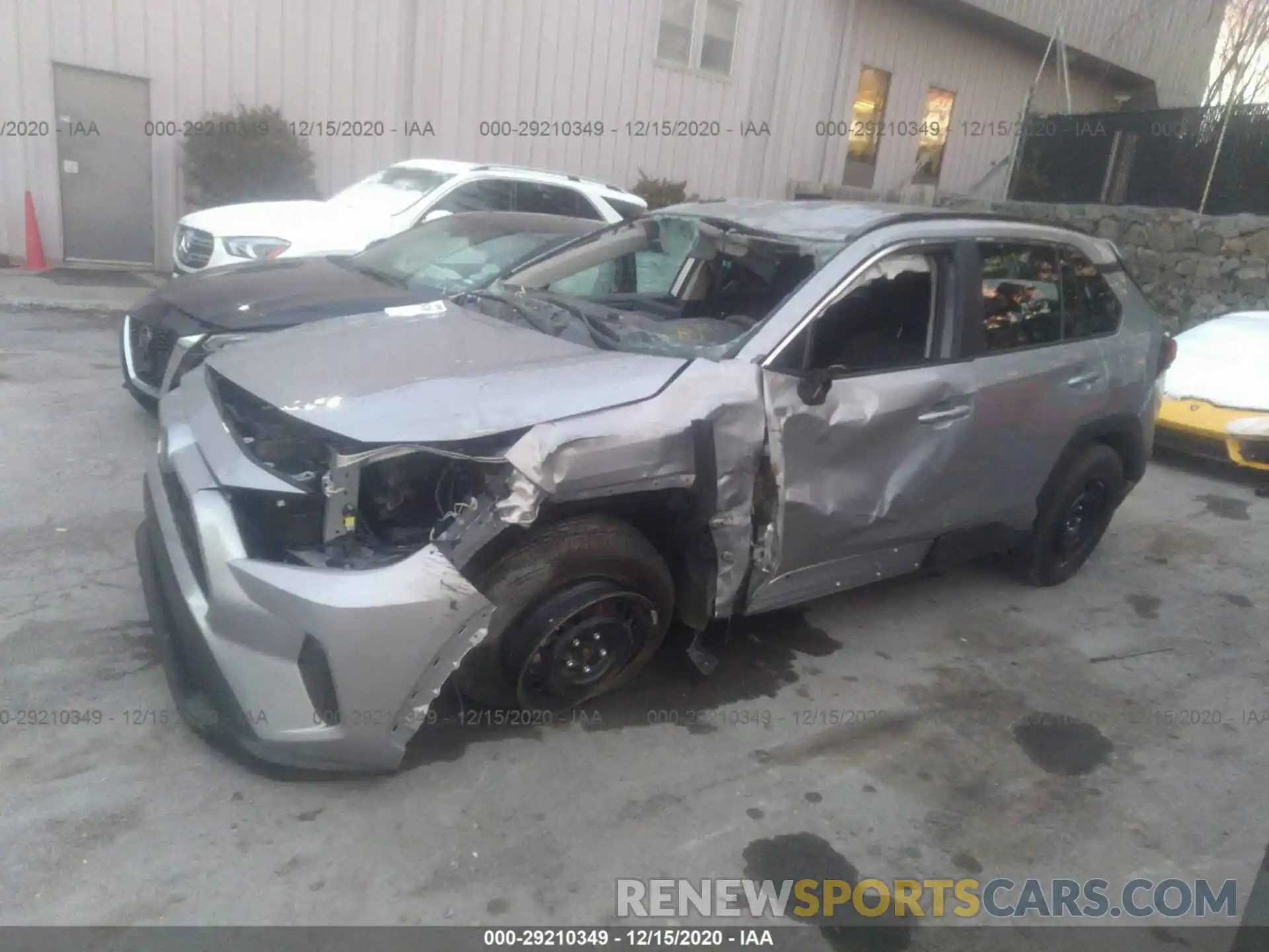 2 Photograph of a damaged car 2T3H1RFV1LC051693 TOYOTA RAV4 2020