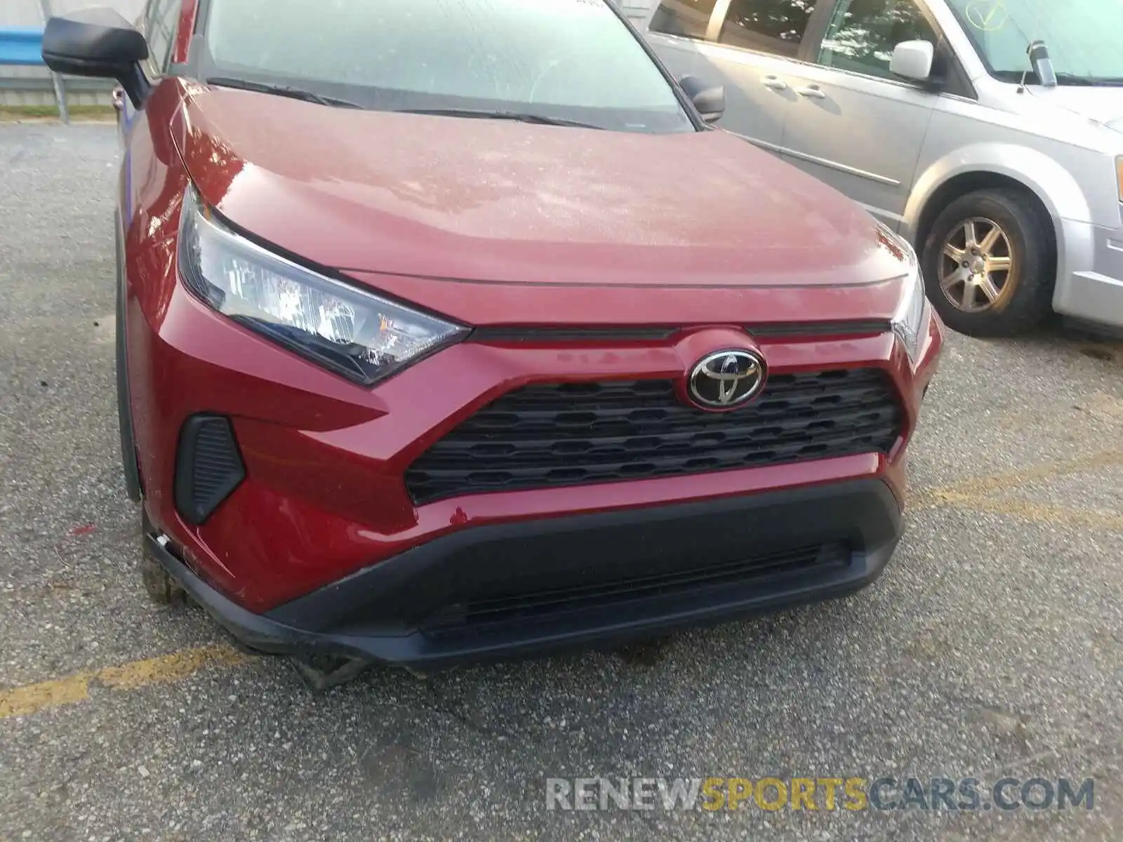 9 Photograph of a damaged car 2T3H1RFV1LC054464 TOYOTA RAV4 2020