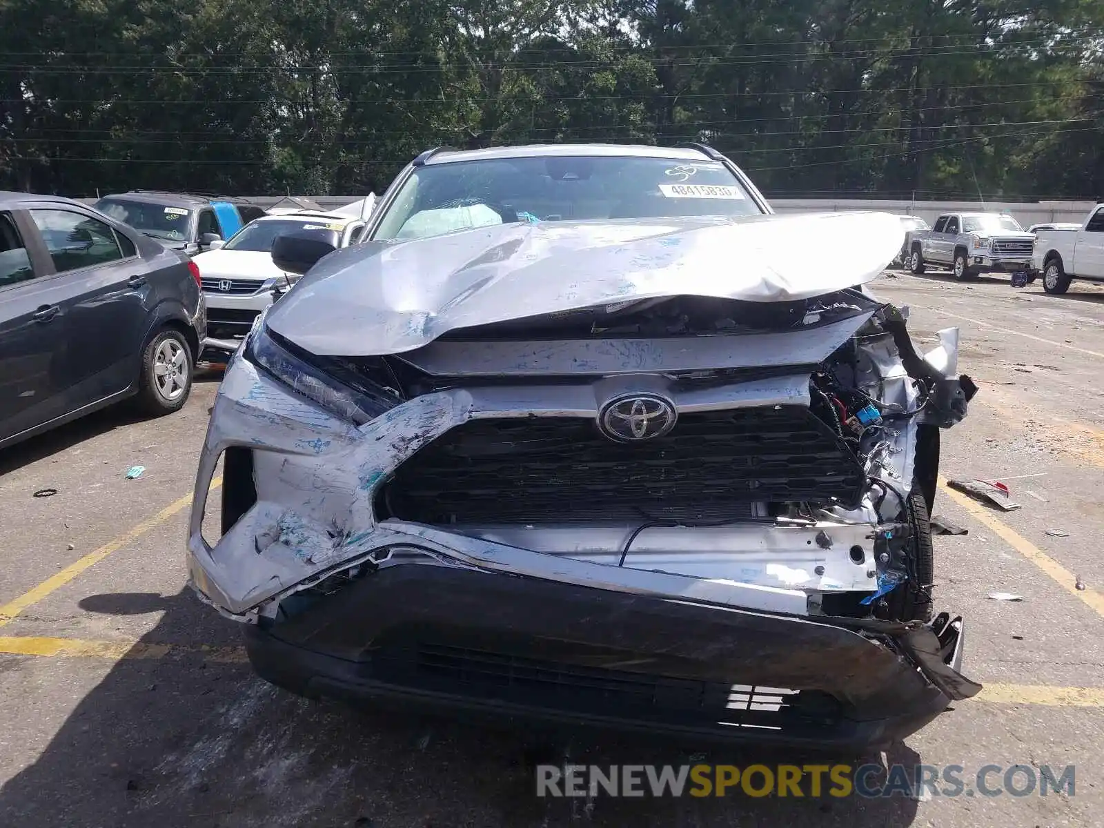 9 Photograph of a damaged car 2T3H1RFV1LC057347 TOYOTA RAV4 2020