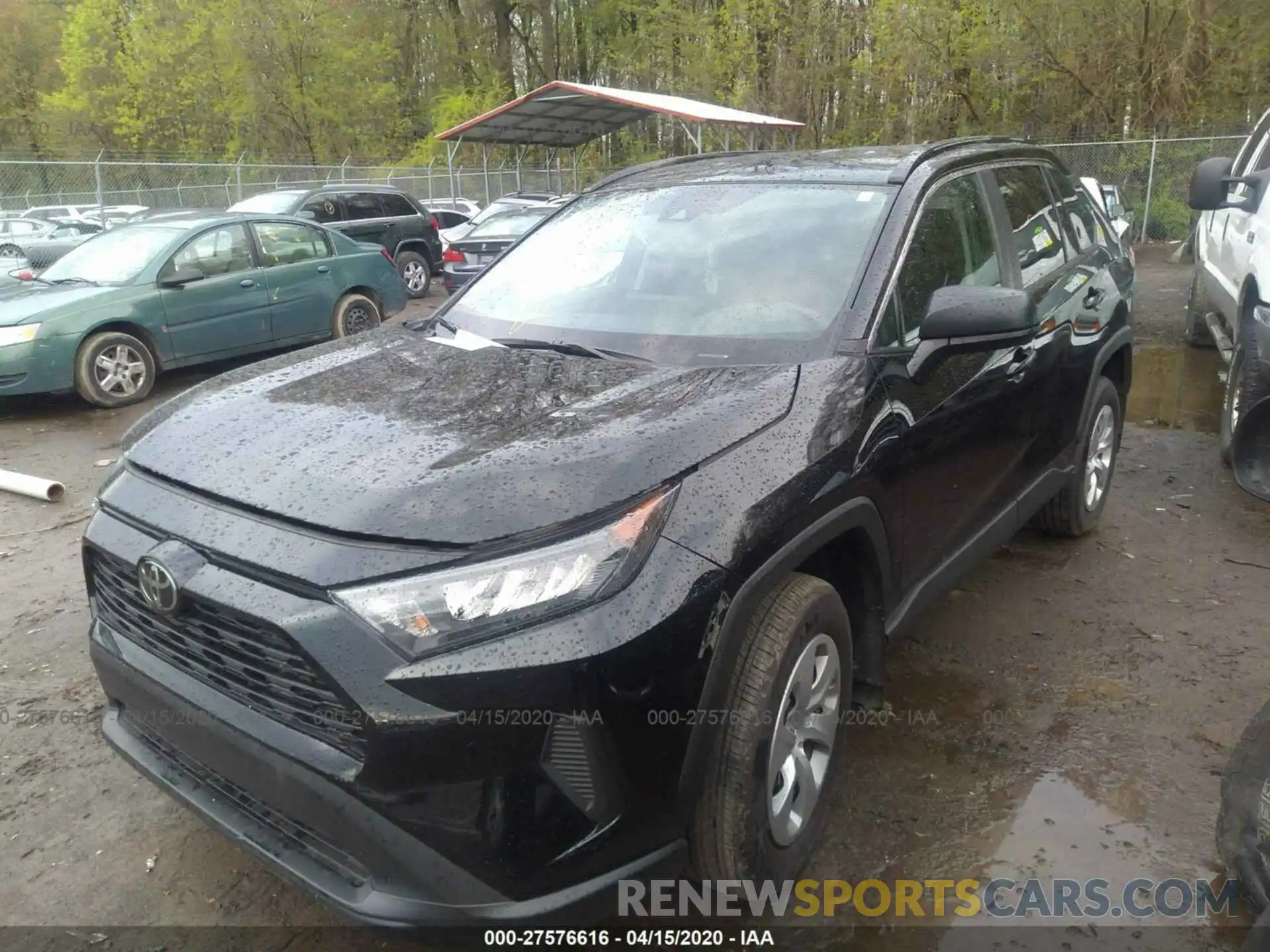 2 Photograph of a damaged car 2T3H1RFV1LW062045 TOYOTA RAV4 2020