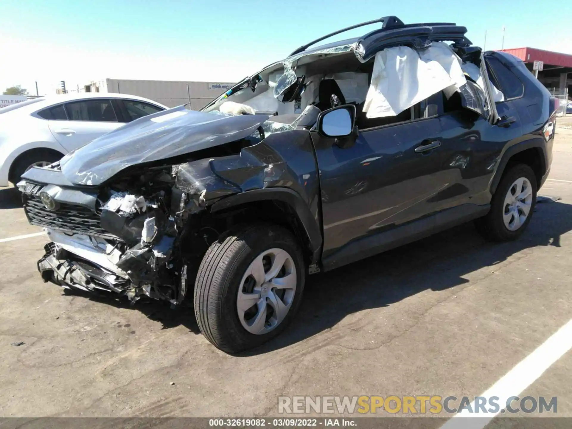 2 Photograph of a damaged car 2T3H1RFV1LW092209 TOYOTA RAV4 2020