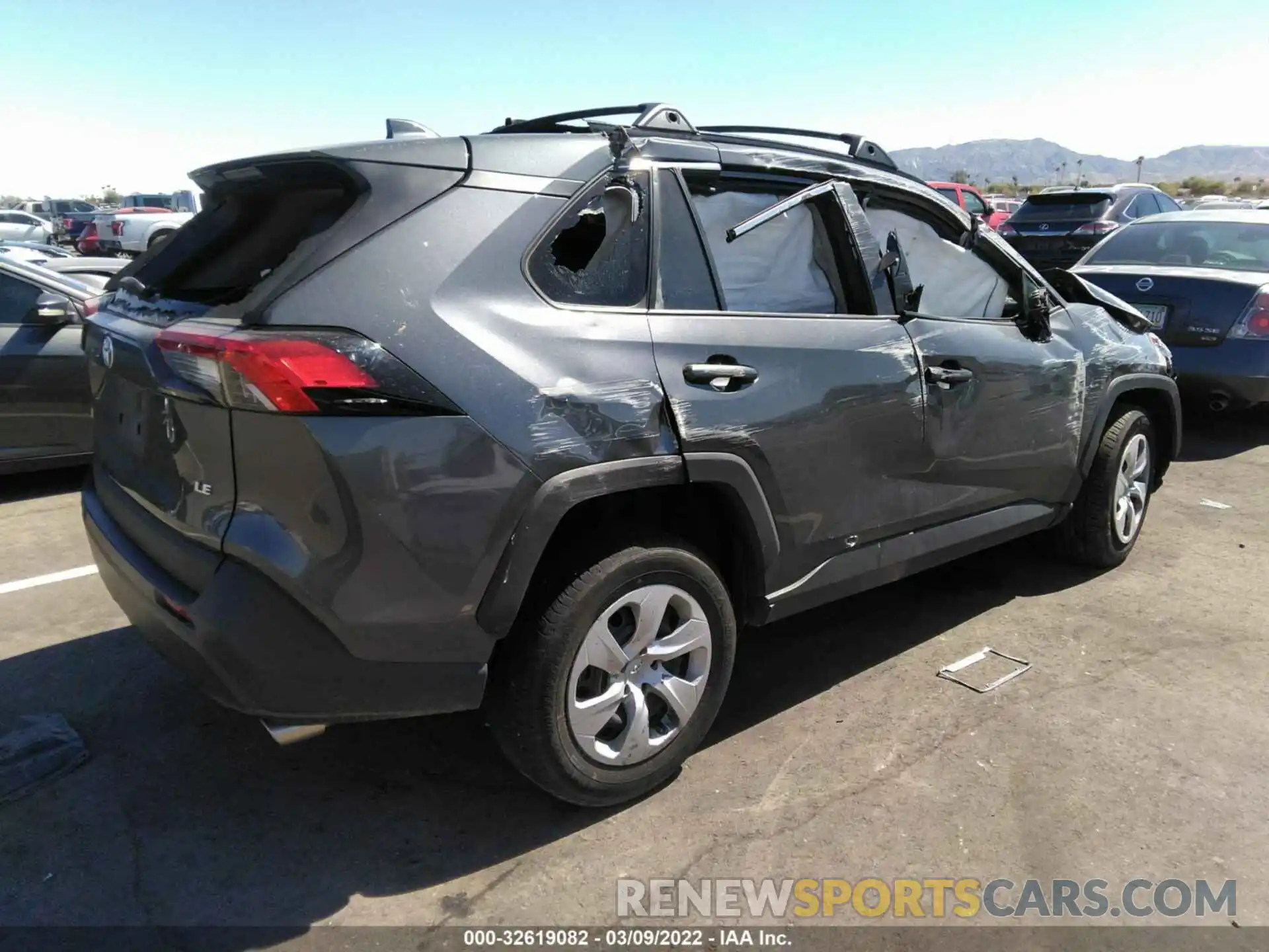 4 Фотография поврежденного автомобиля 2T3H1RFV1LW092209 TOYOTA RAV4 2020