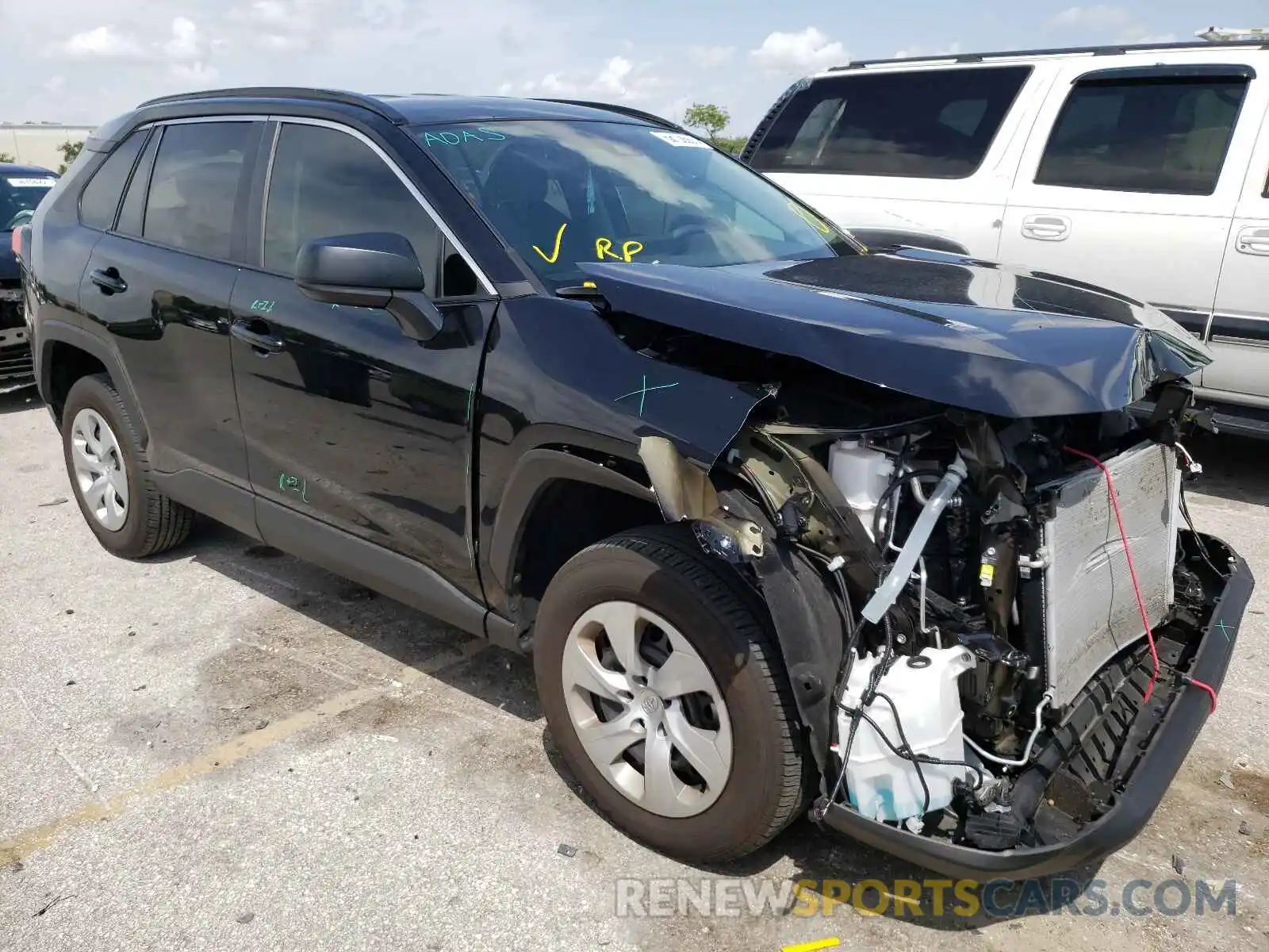 1 Photograph of a damaged car 2T3H1RFV1LW092792 TOYOTA RAV4 2020