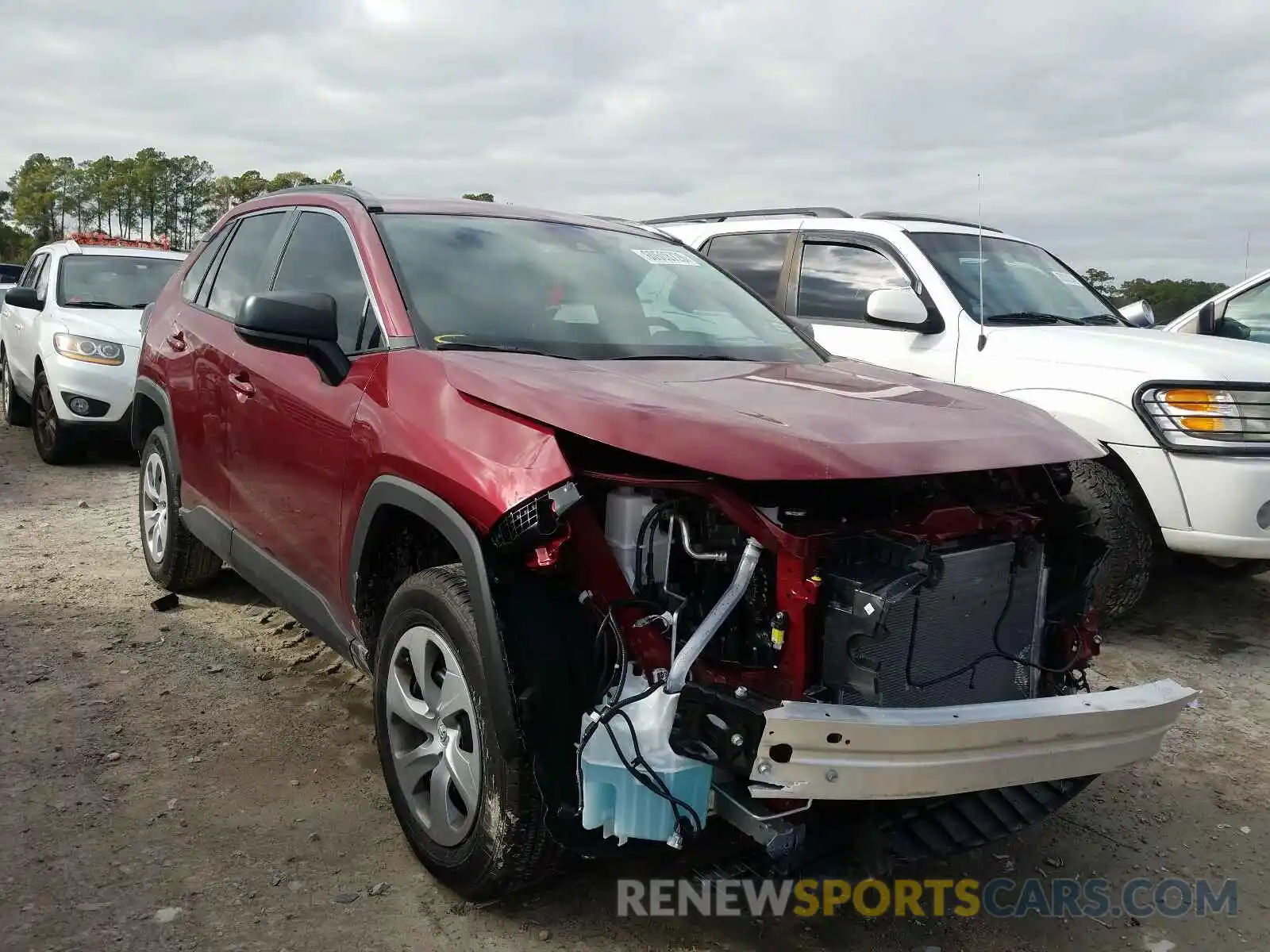 1 Photograph of a damaged car 2T3H1RFV1LW093229 TOYOTA RAV4 2020