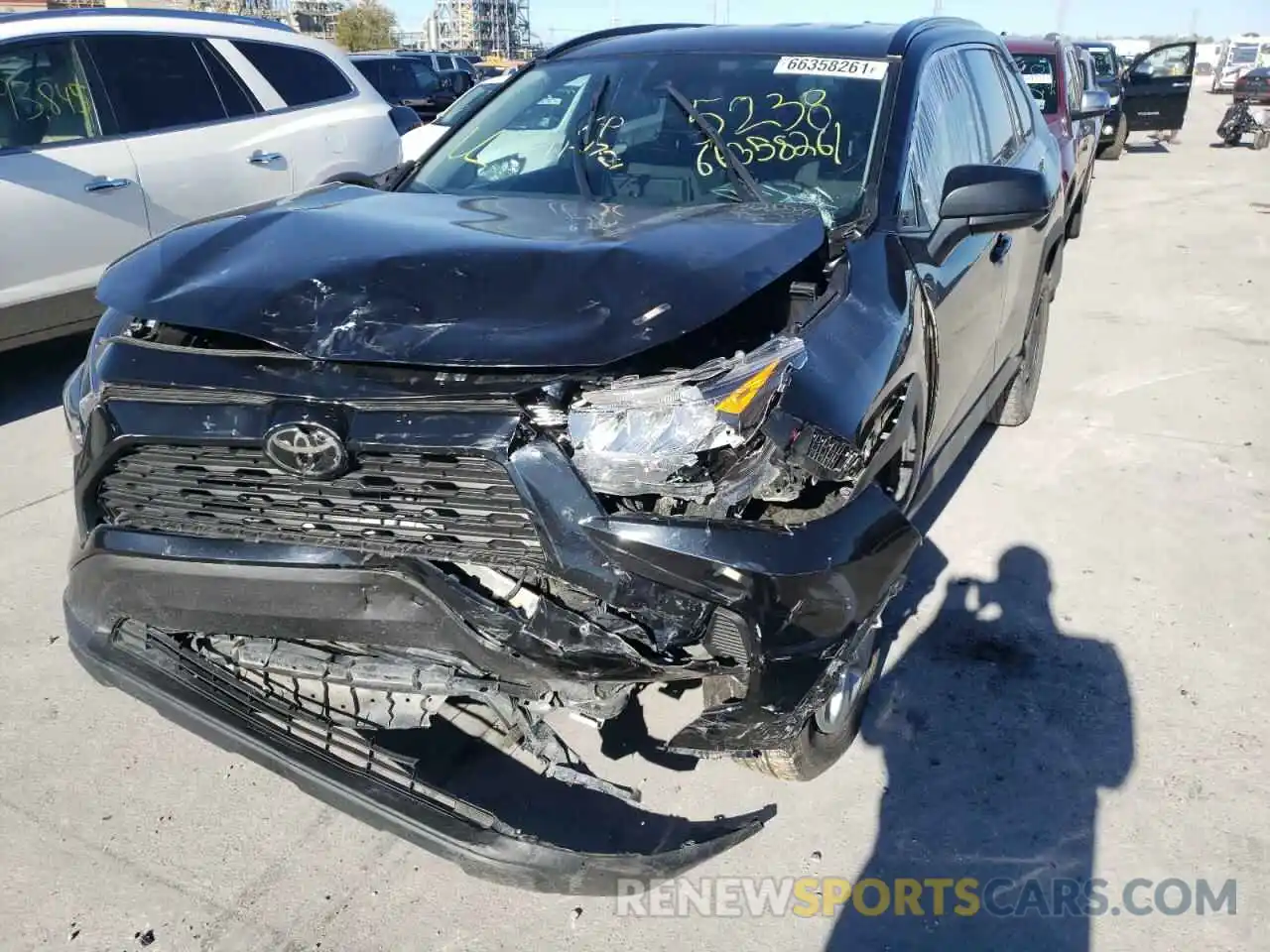 9 Photograph of a damaged car 2T3H1RFV1LW095238 TOYOTA RAV4 2020