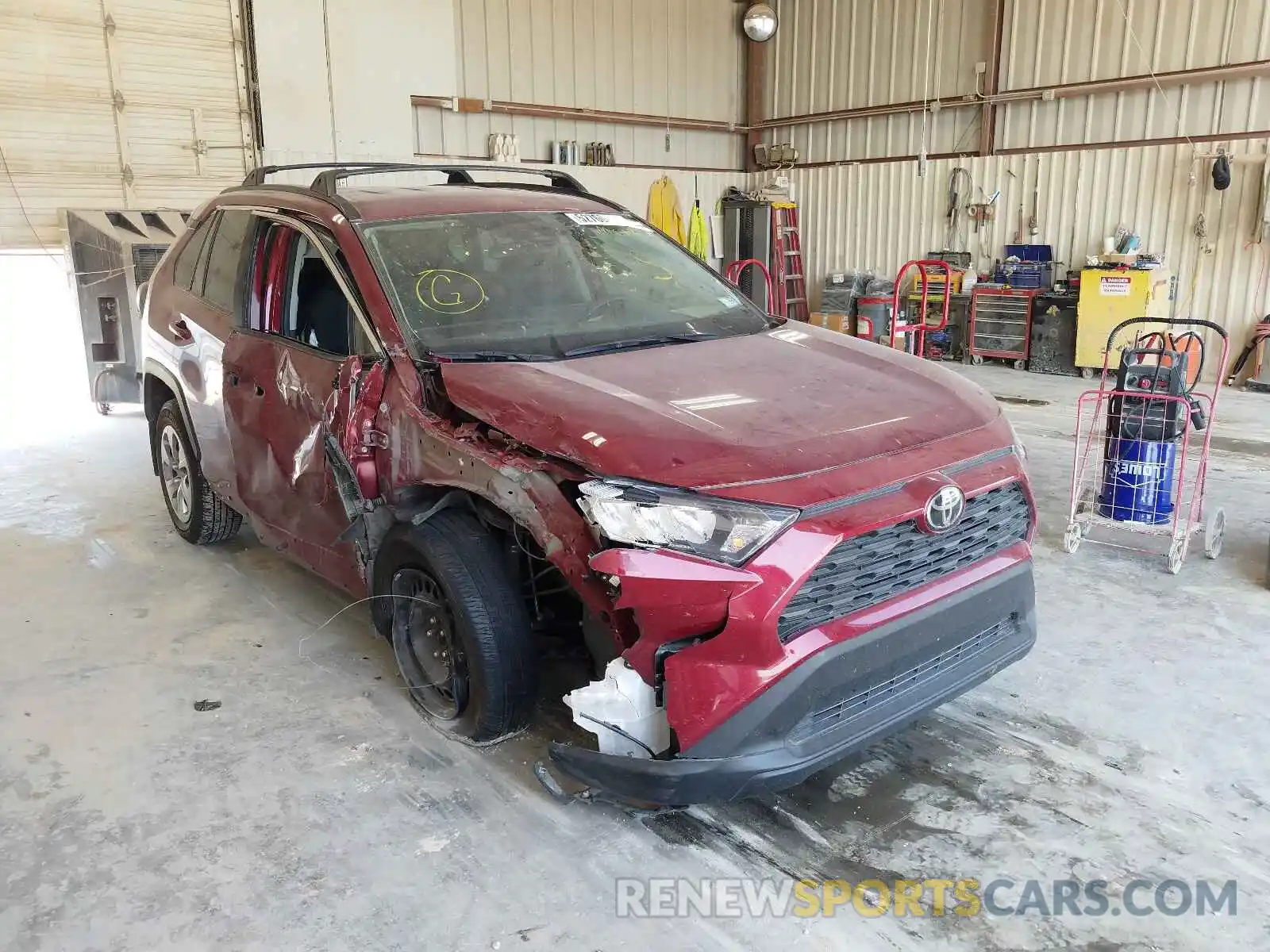 1 Photograph of a damaged car 2T3H1RFV1LW096325 TOYOTA RAV4 2020