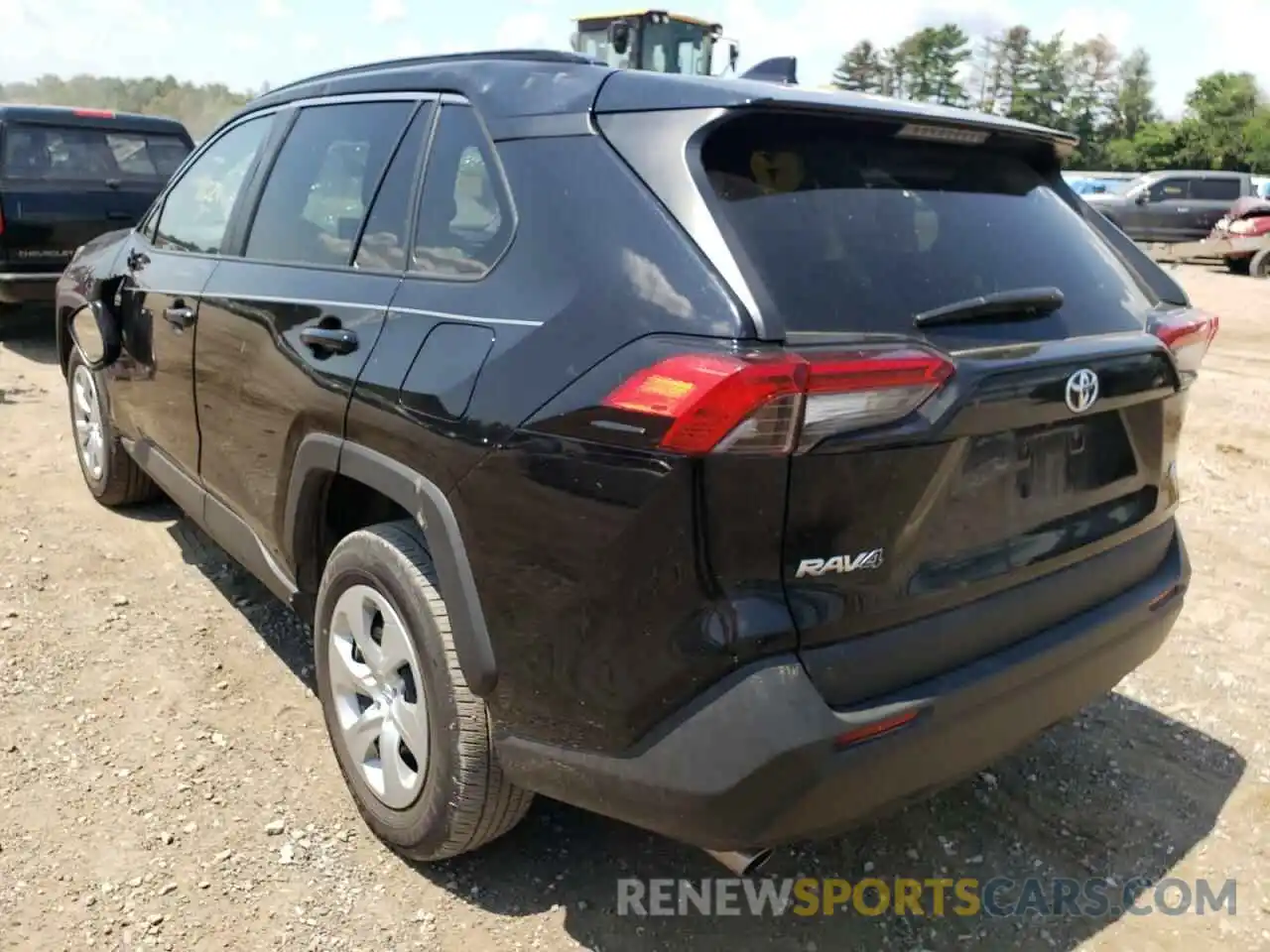 3 Photograph of a damaged car 2T3H1RFV1LW100132 TOYOTA RAV4 2020