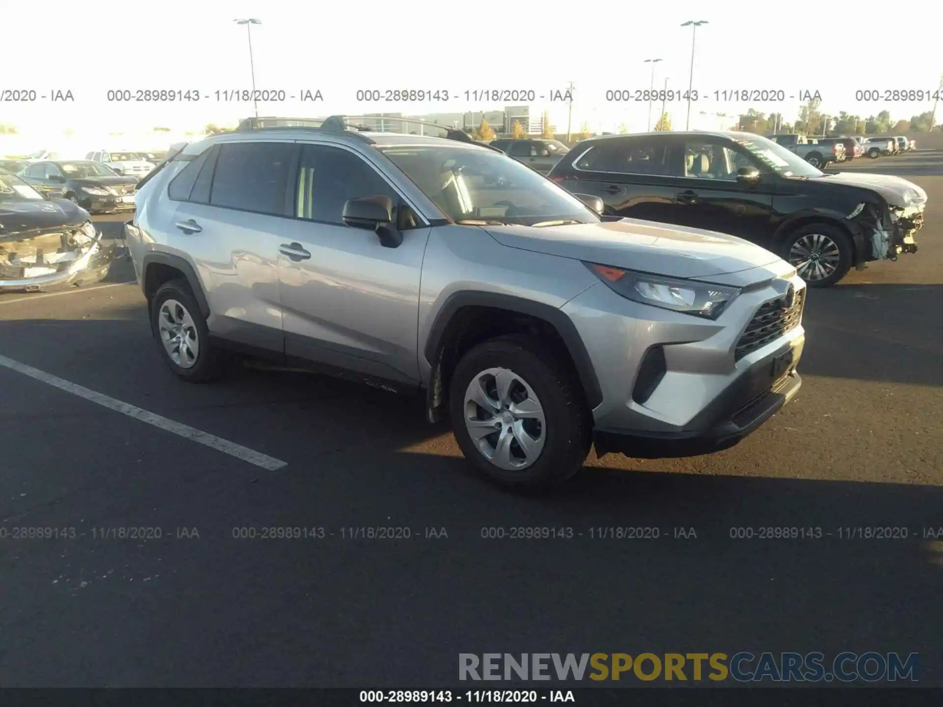 1 Фотография поврежденного автомобиля 2T3H1RFV2LC039777 TOYOTA RAV4 2020