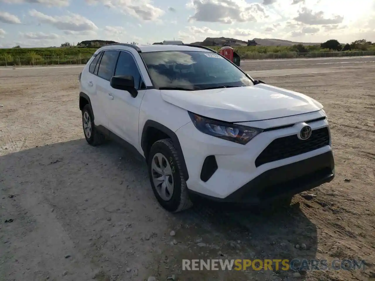 1 Photograph of a damaged car 2T3H1RFV2LC044493 TOYOTA RAV4 2020