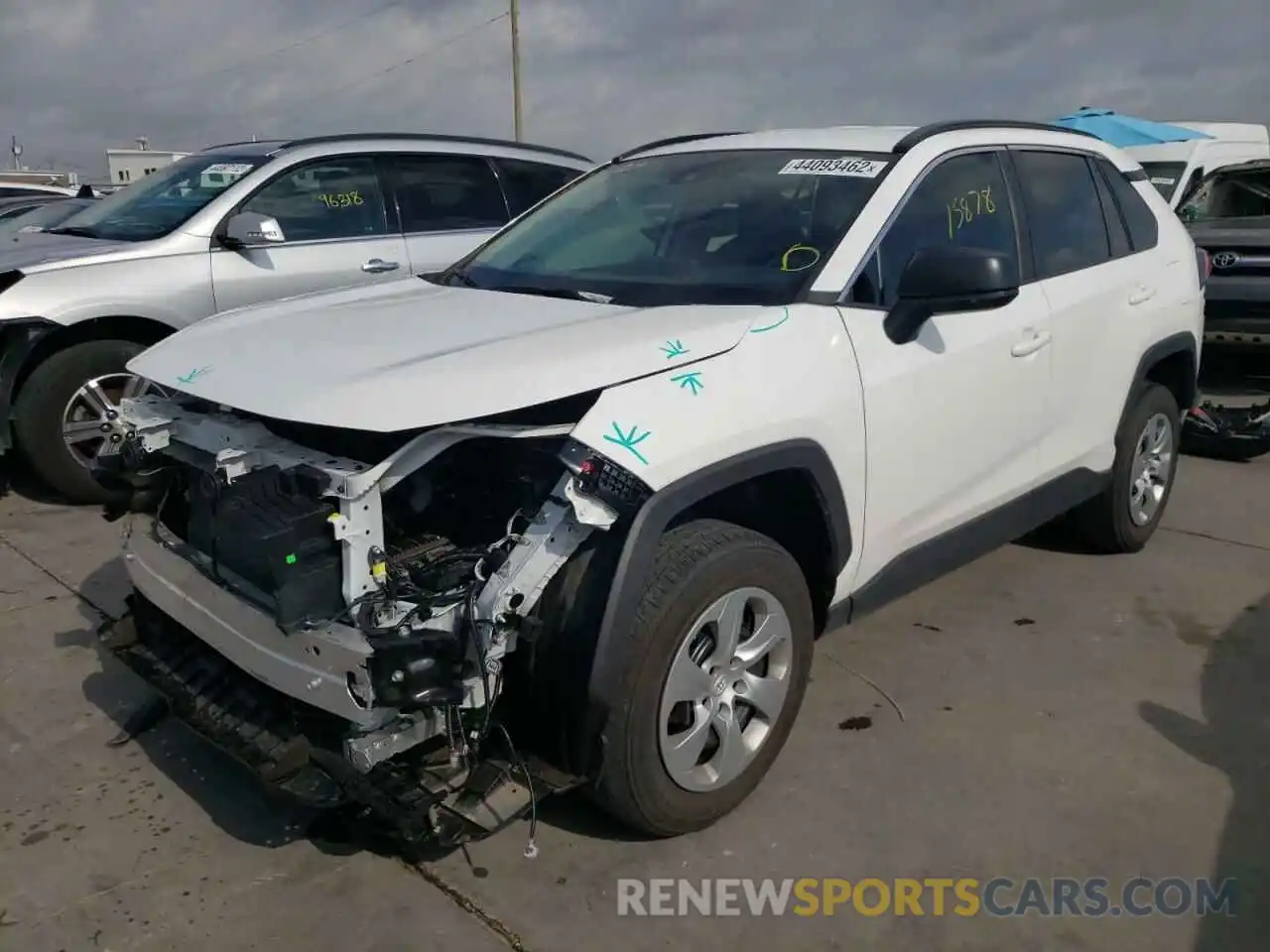 2 Photograph of a damaged car 2T3H1RFV2LC044641 TOYOTA RAV4 2020