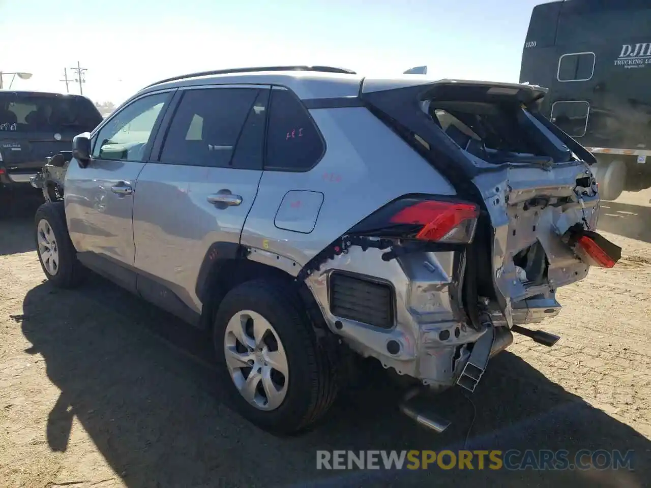 3 Photograph of a damaged car 2T3H1RFV2LC051668 TOYOTA RAV4 2020