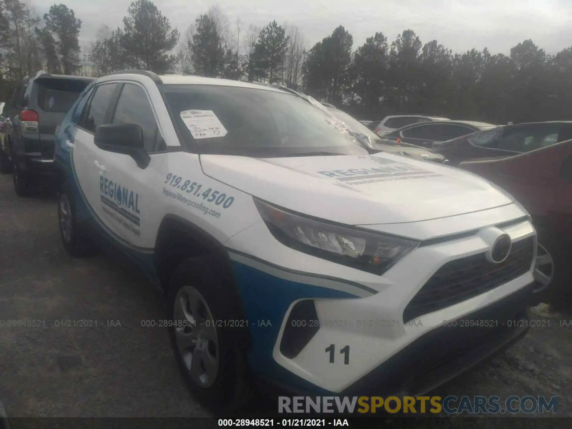 1 Photograph of a damaged car 2T3H1RFV2LC066946 TOYOTA RAV4 2020