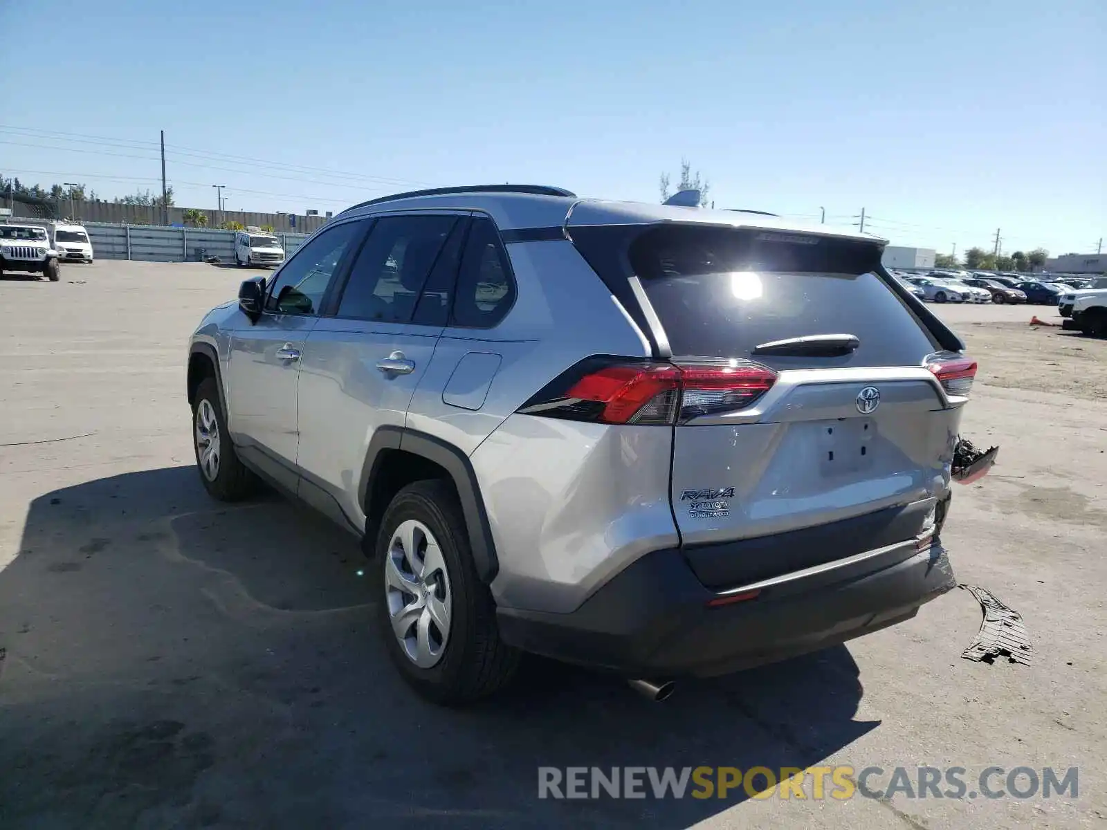 3 Photograph of a damaged car 2T3H1RFV2LC079003 TOYOTA RAV4 2020