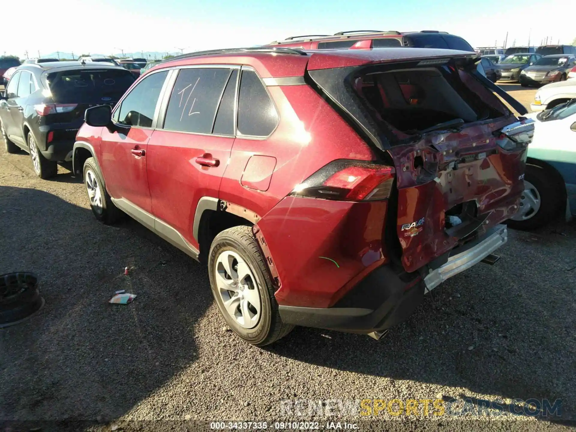 3 Photograph of a damaged car 2T3H1RFV2LC080149 TOYOTA RAV4 2020