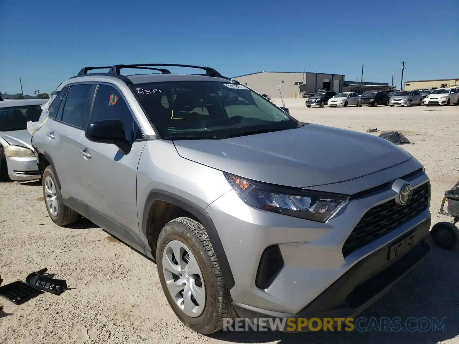 1 Photograph of a damaged car 2T3H1RFV2LW089075 TOYOTA RAV4 2020