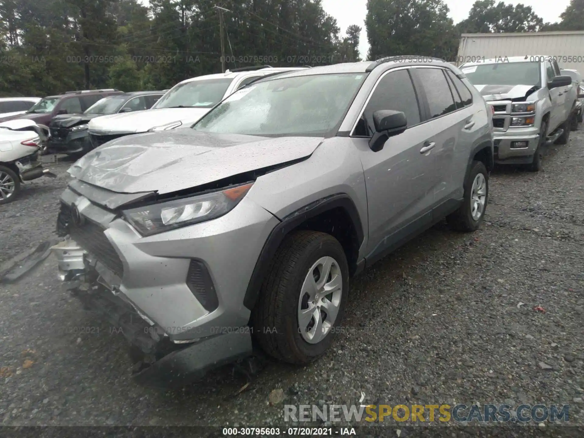 2 Photograph of a damaged car 2T3H1RFV3LC041327 TOYOTA RAV4 2020